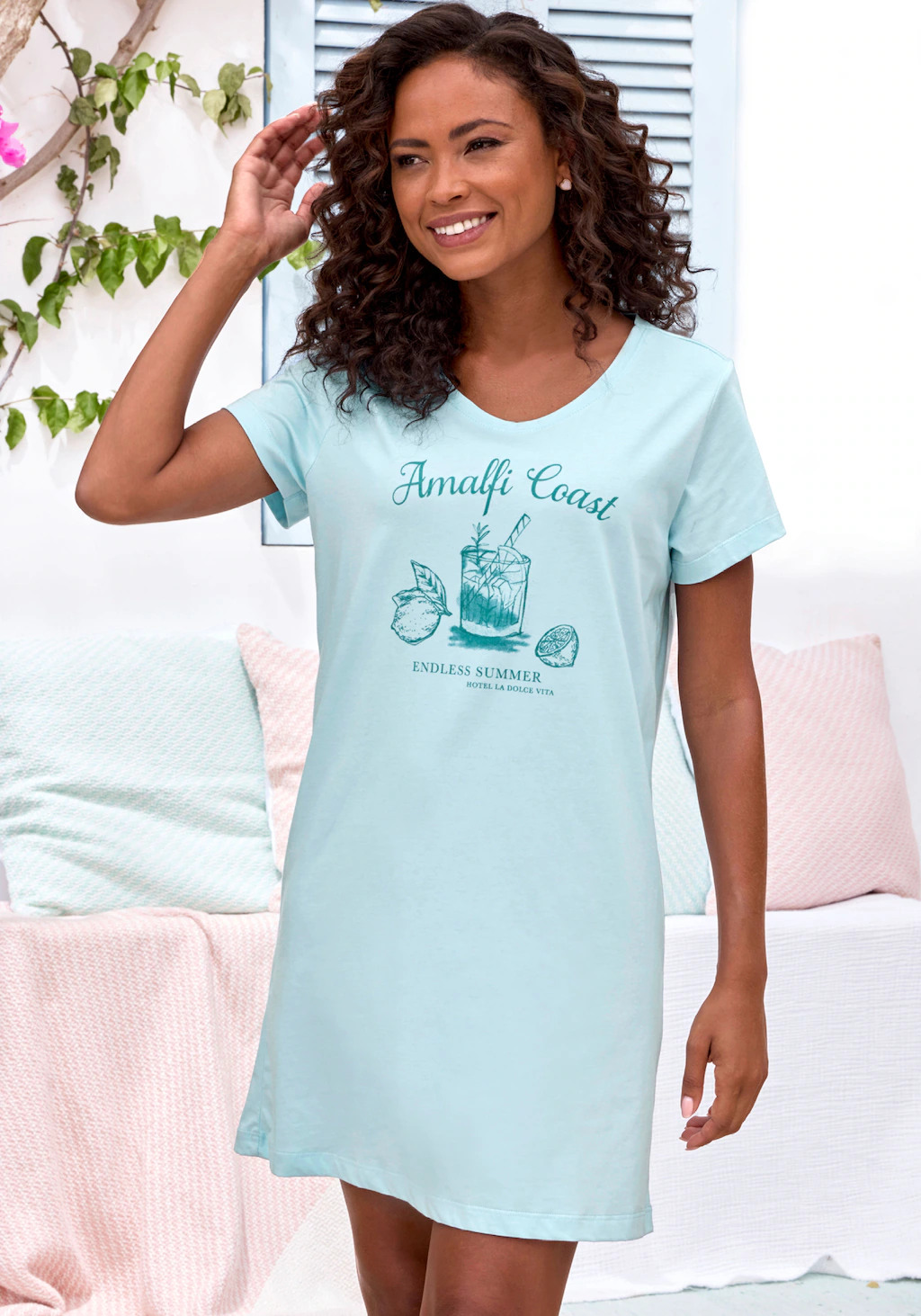 Vivance Dreams Sleepshirt, mit zart skizziertem Frontdruck günstig online kaufen