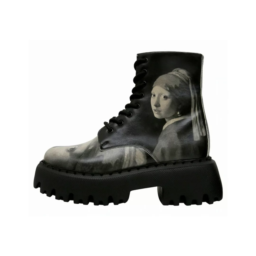 DOGO Chelseaboots "Damen Navy Girl with A Pearl Earring BW Vegan Damen Boot günstig online kaufen