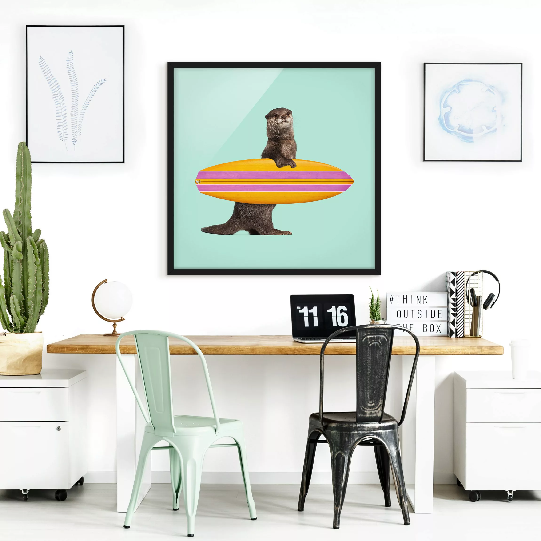 Bild mit Rahmen Kinderzimmer - Quadrat Otter mit Surfbrett günstig online kaufen
