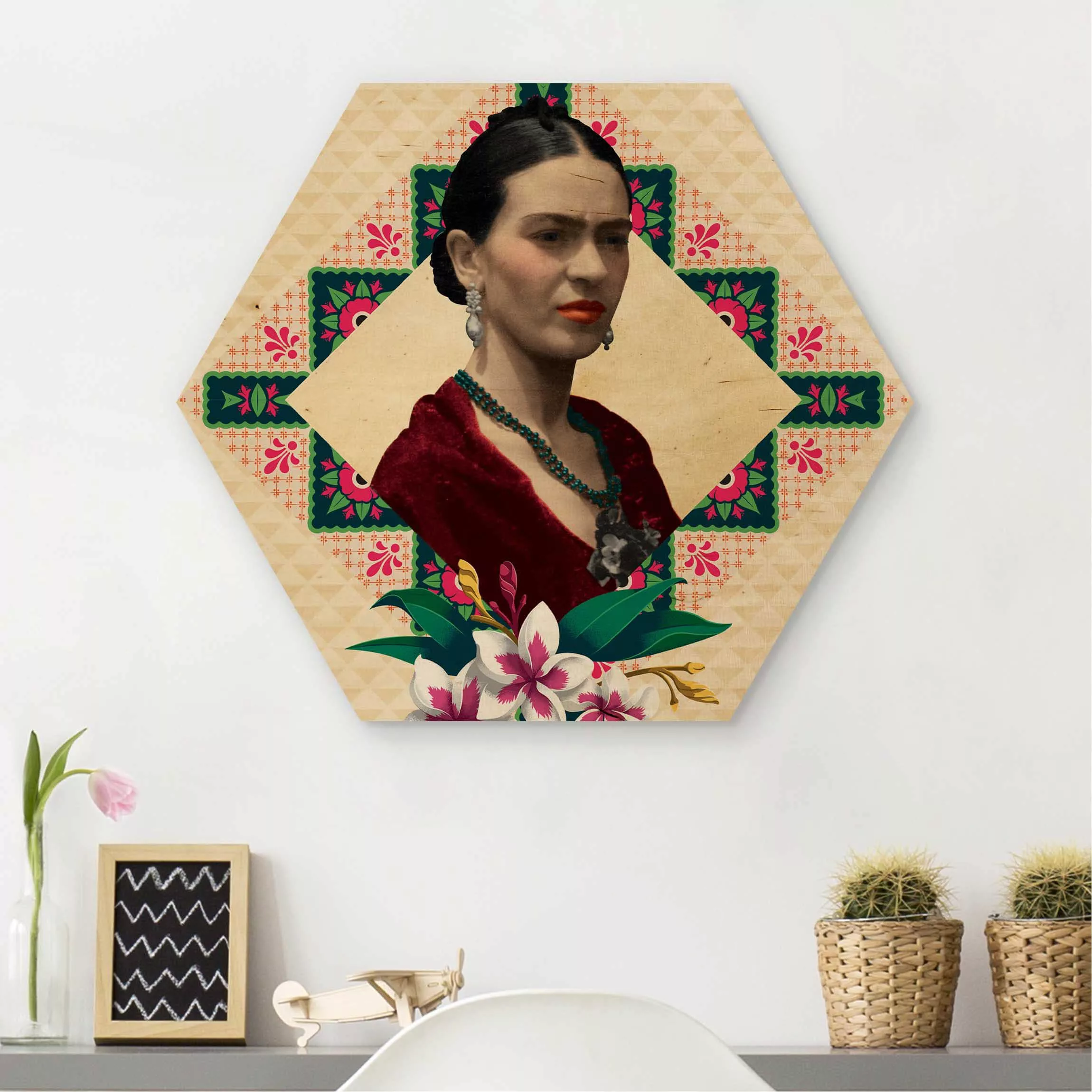 Hexagon-Holzbild Kunstdruck Frida Kahlo - Blumen und Geometrie günstig online kaufen