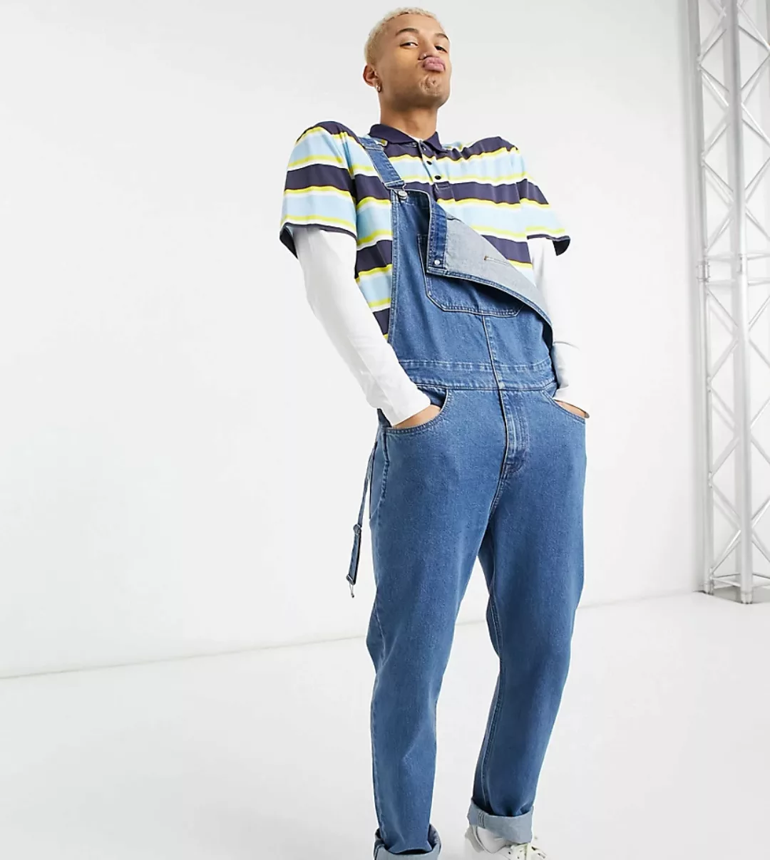 ASOS DESIGN – Jeans-Latzhose in mittelblauer Waschung günstig online kaufen