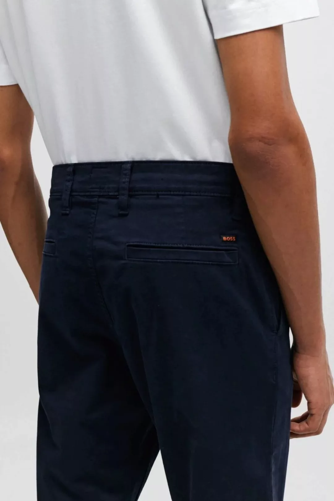 BOSS Satin Chino Navy - Größe W 31 - L 32 günstig online kaufen