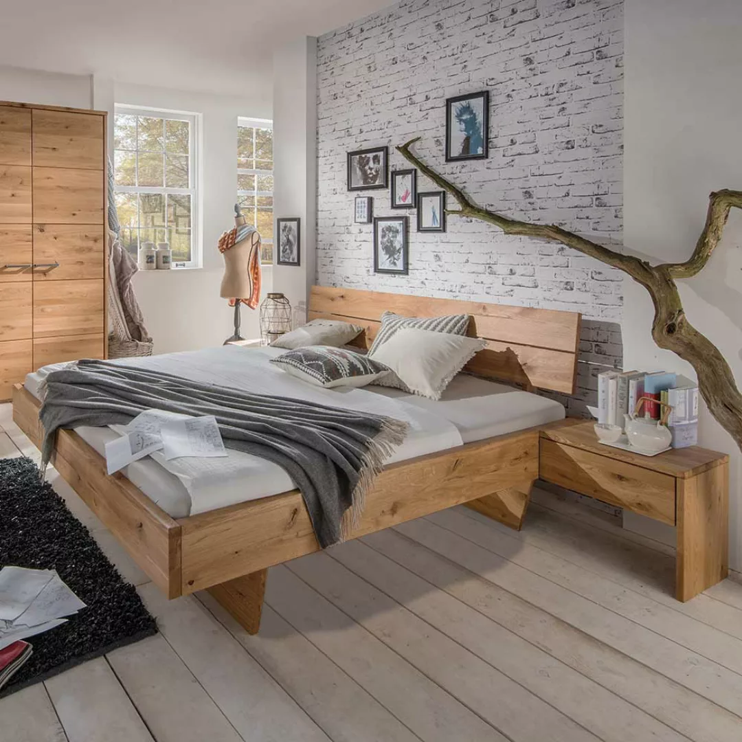 Wildeiche Bett mit Kommoden aus Massivholz geölt (dreiteilig) günstig online kaufen