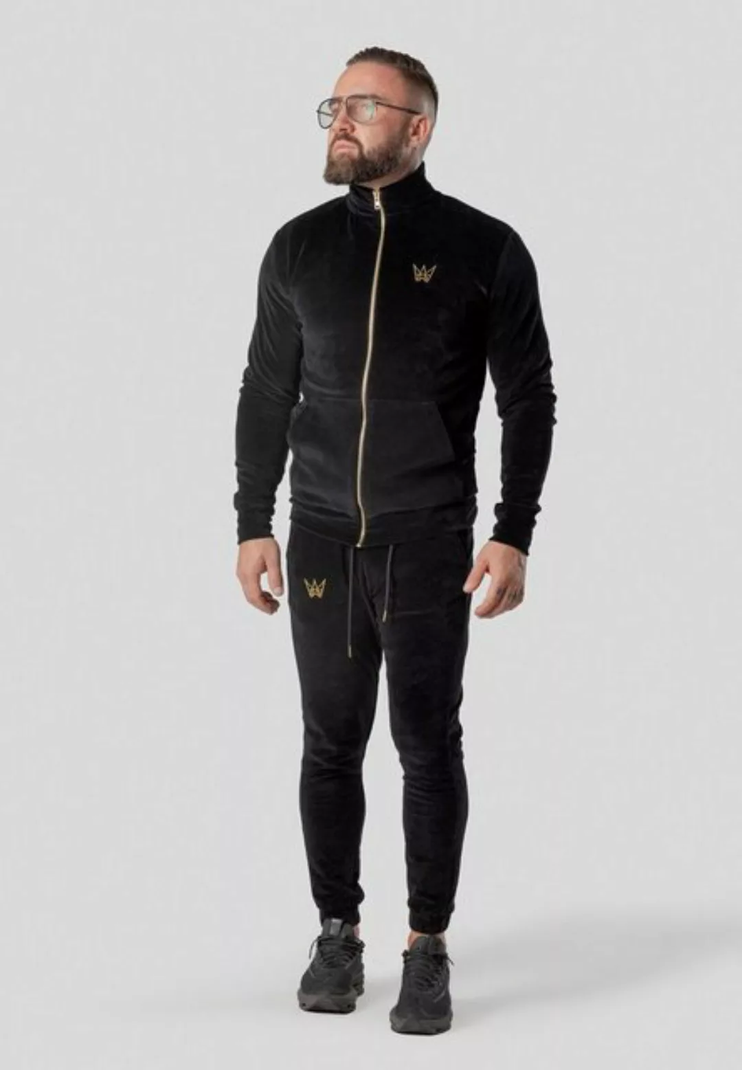 TRES AMIGOS Kapuzensweatshirt Veloursjacke mit Stehkragen, goldene Details günstig online kaufen