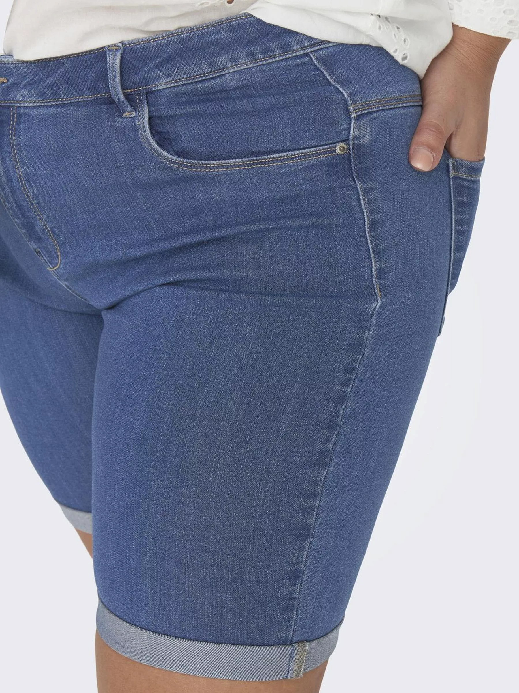ONLY CARMAKOMA Jeansshorts Plus Size Denim Jeans Shorts Kurze Stretch Bermu günstig online kaufen