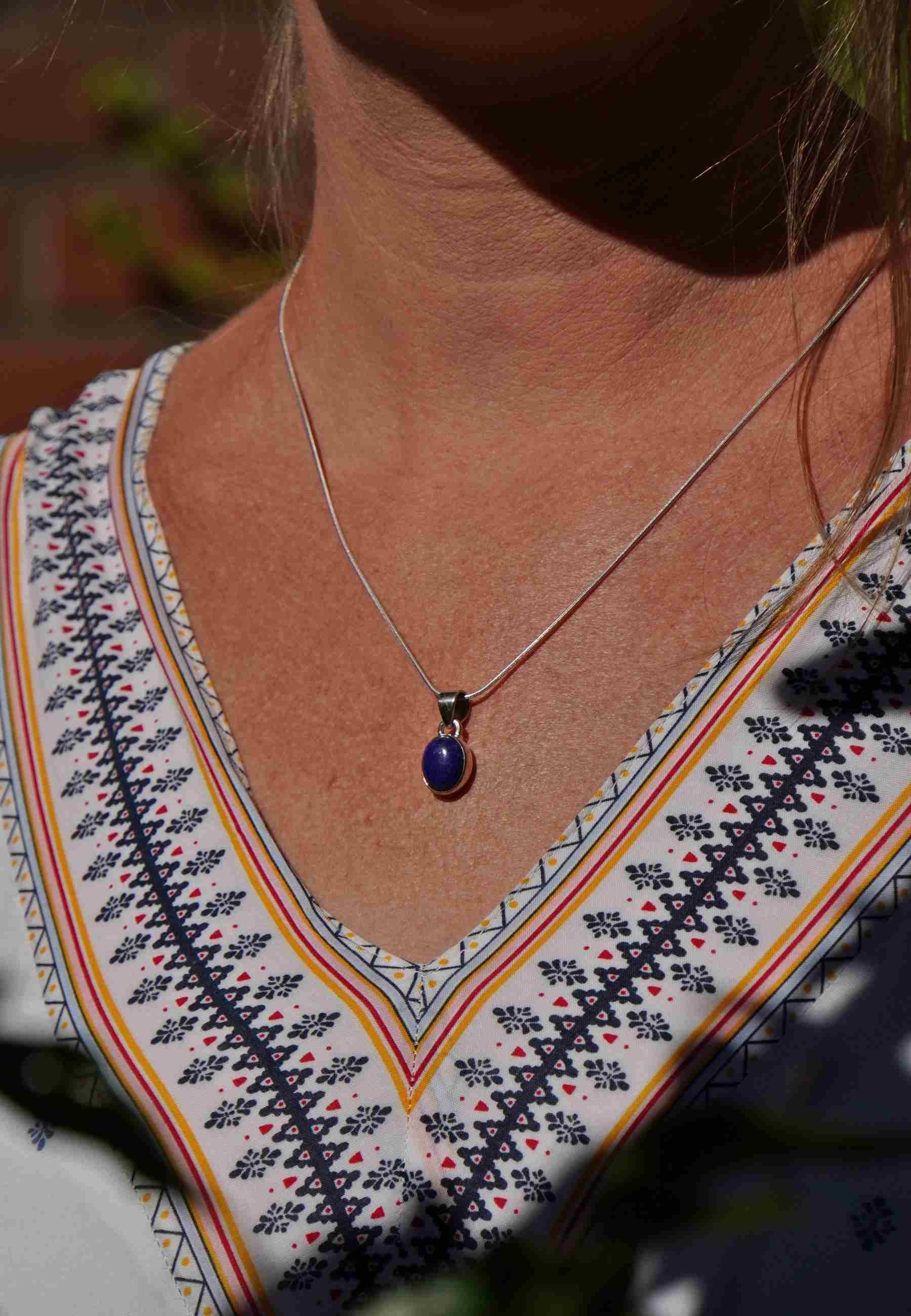 mantraroma Kette mit Anhänger SAMA oval günstig online kaufen