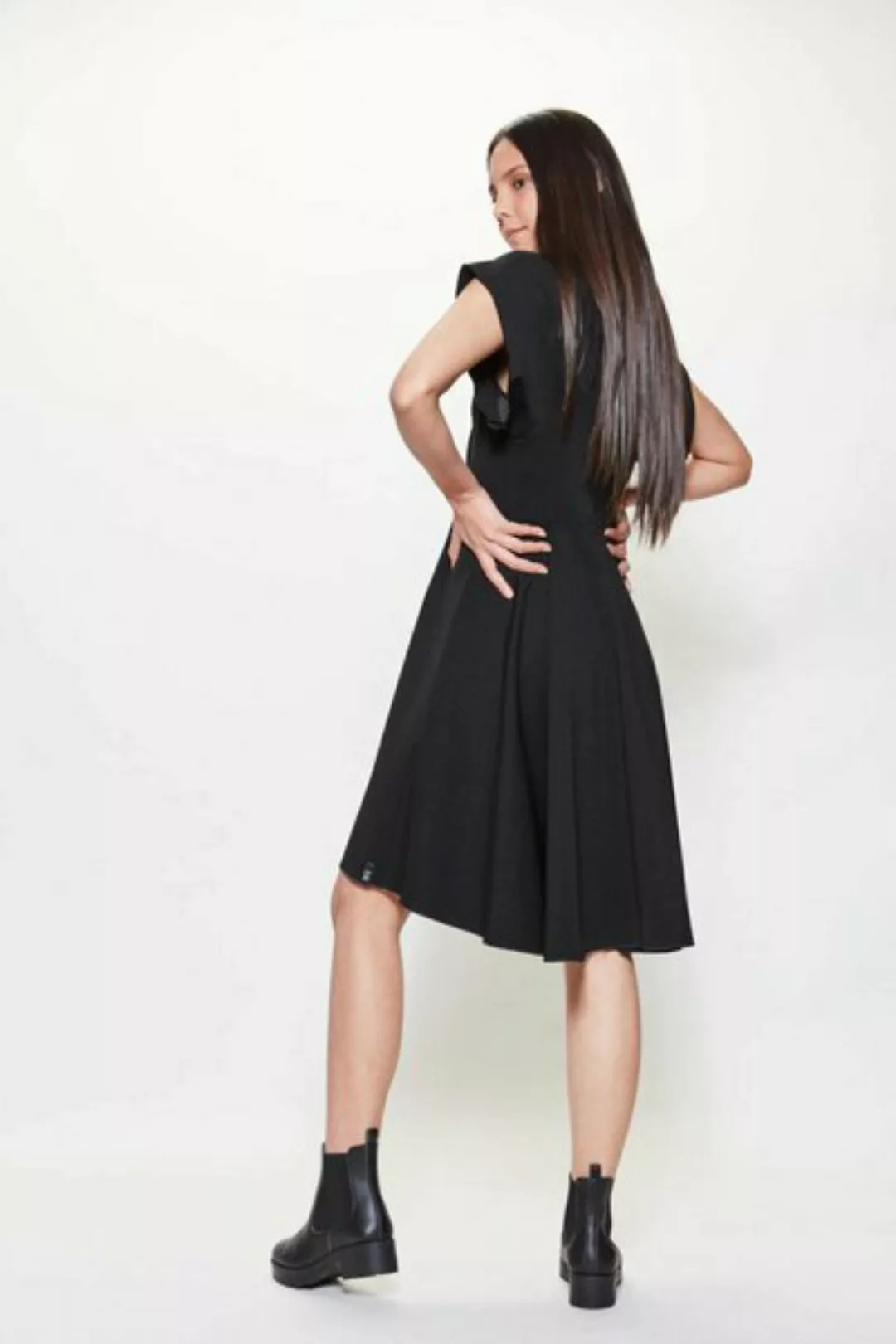 Kleid Mit Stehkragen Jersey Schwarz günstig online kaufen
