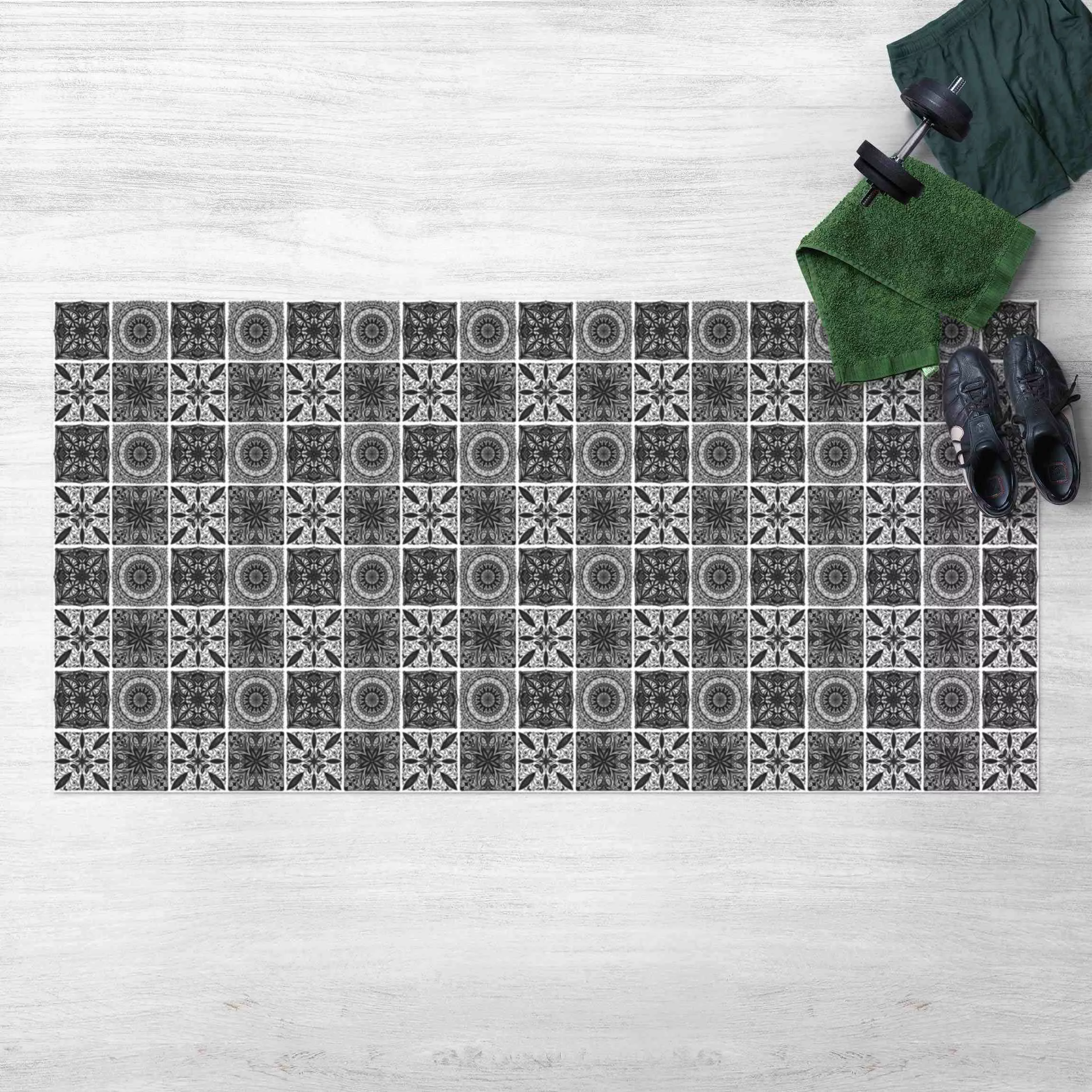 Vinyl-Teppich Orientalischer Mandala Mustermix in Schwarz mit Glitzeroptik günstig online kaufen