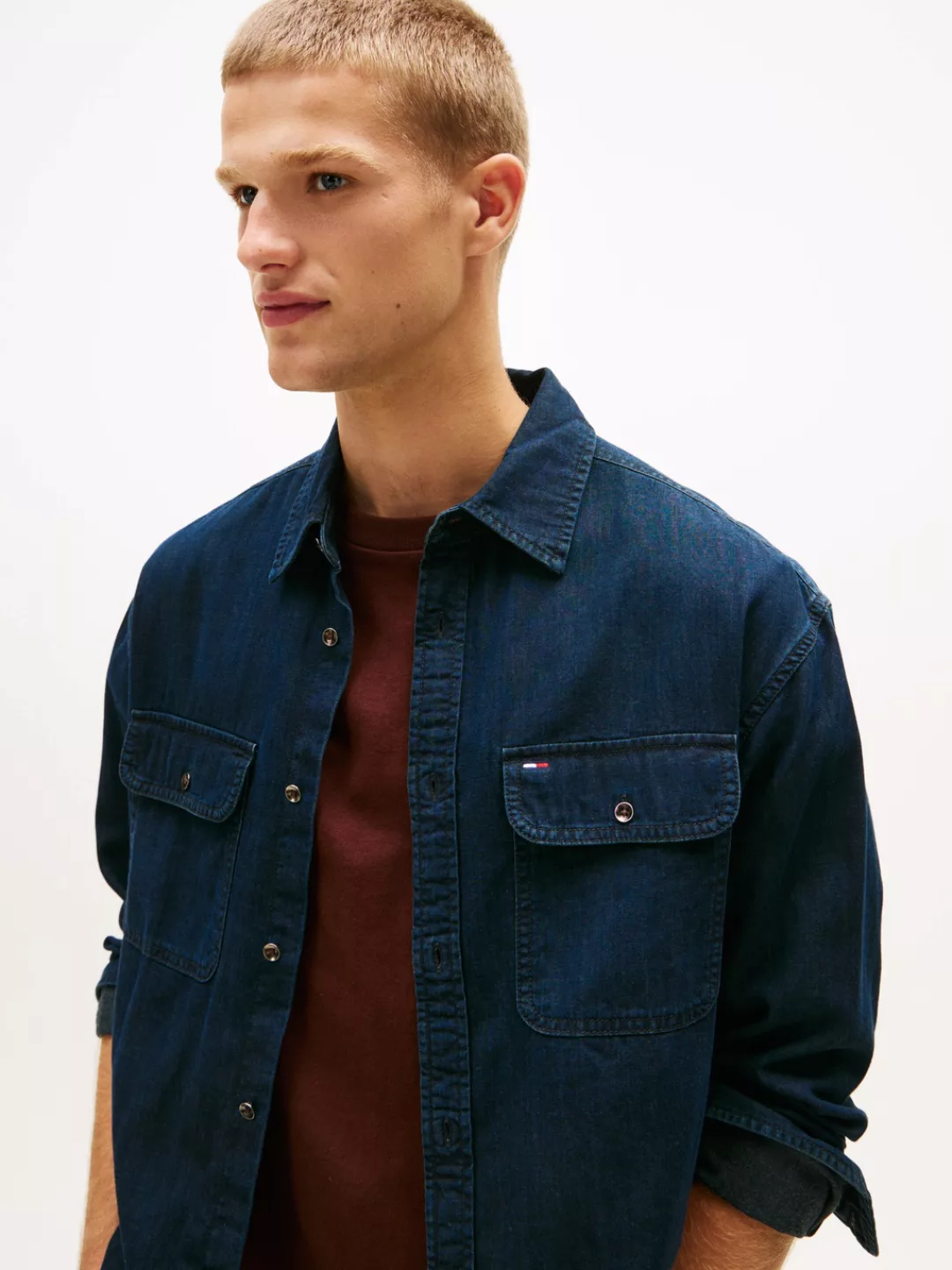 Tommy Jeans Jeanshemd "RELAXED DENIM SHIRT", Relaxed fit mit Rundhalsaussch günstig online kaufen