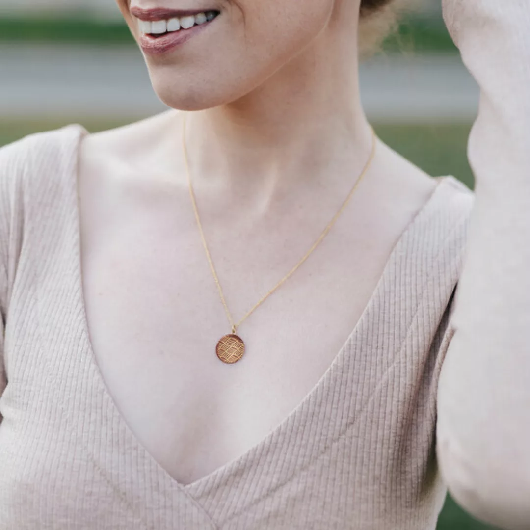 Halskette Mit Porzellananhänger Knoten Porzellanschmuck günstig online kaufen