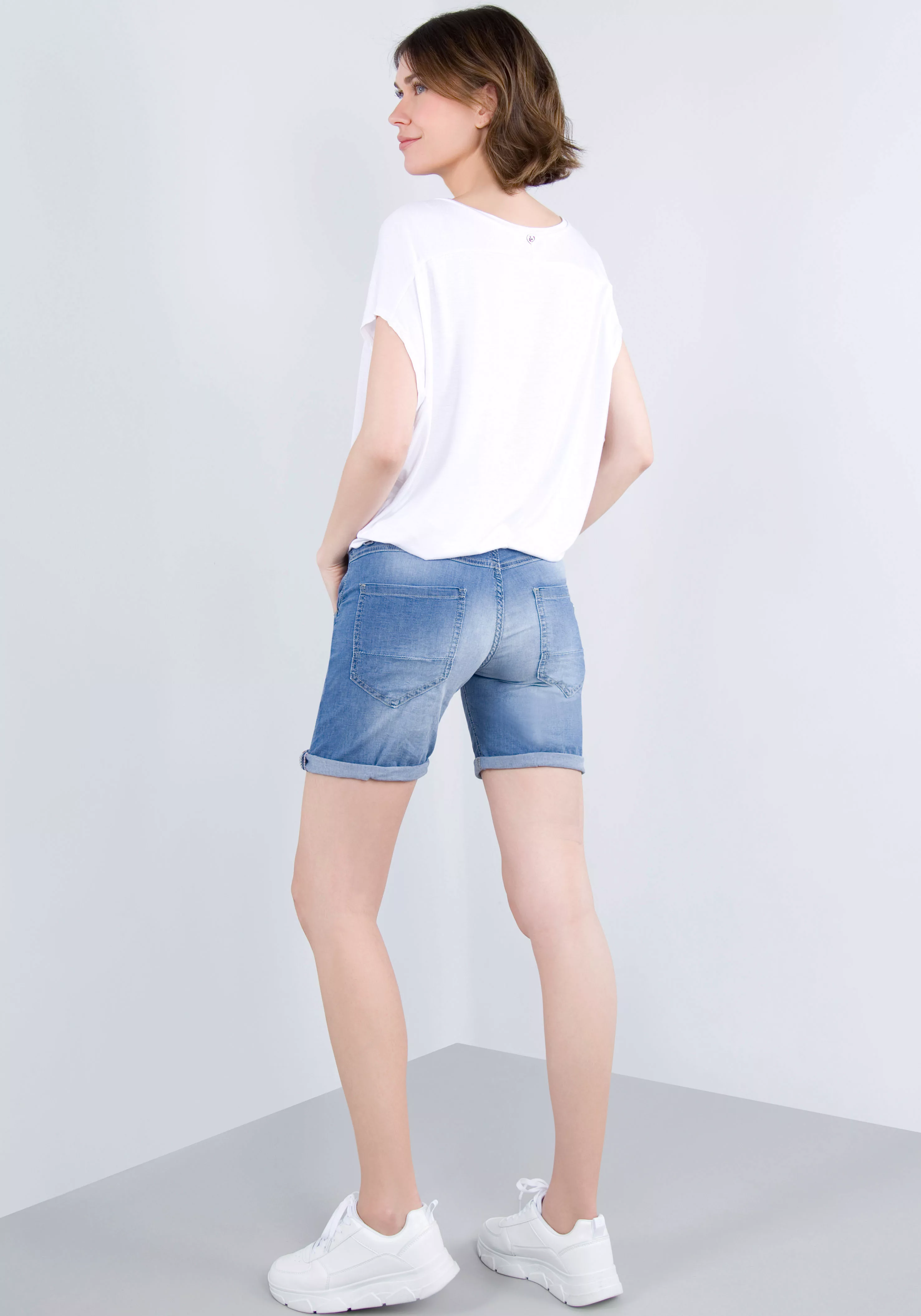 Please Jeans Shorts in leichter Denim-Qualität - Slim Fit günstig online kaufen