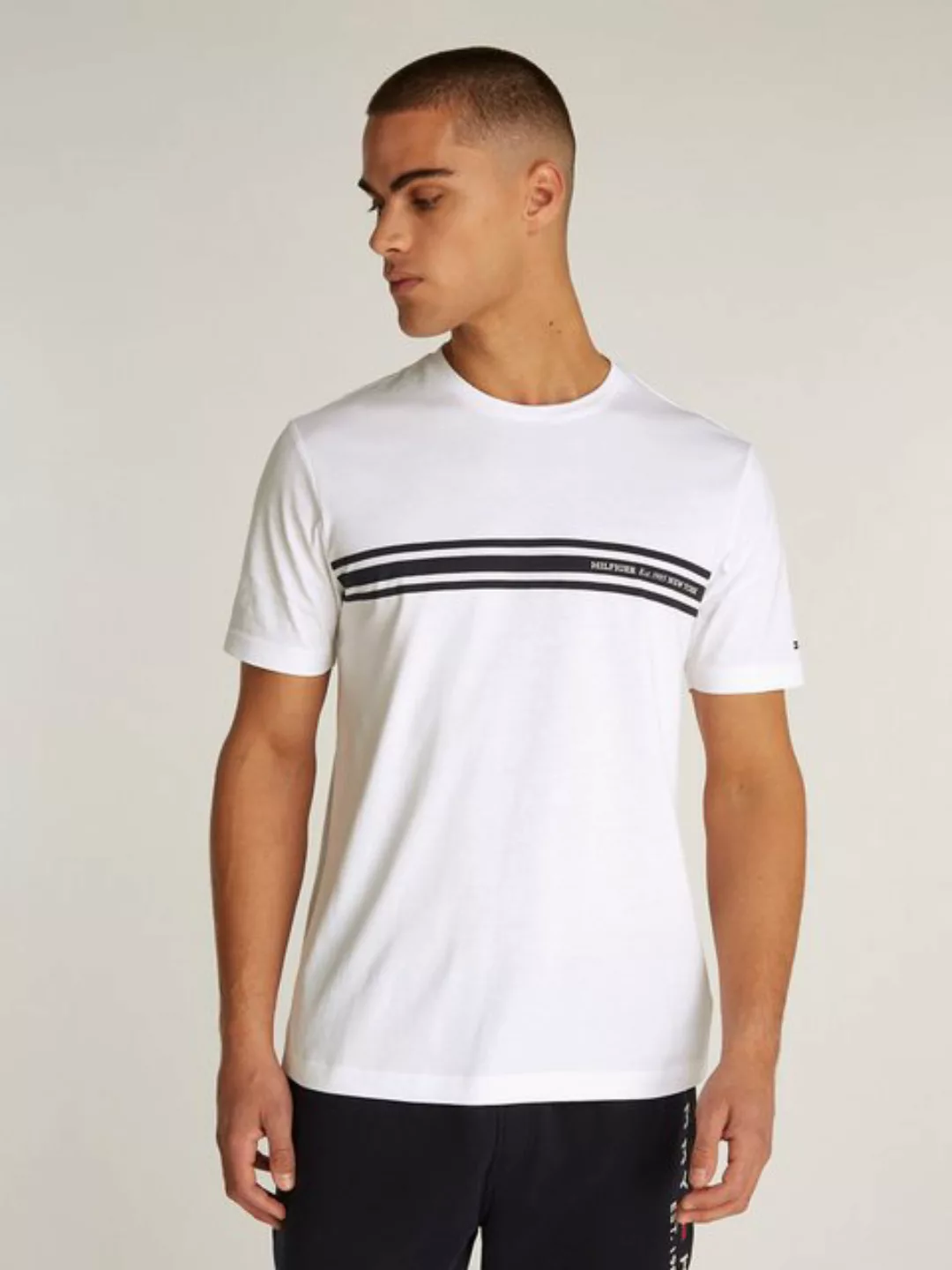 Tommy Hilfiger Rundhalsshirt CENTRAL CHEST STRIPE TEE günstig online kaufen