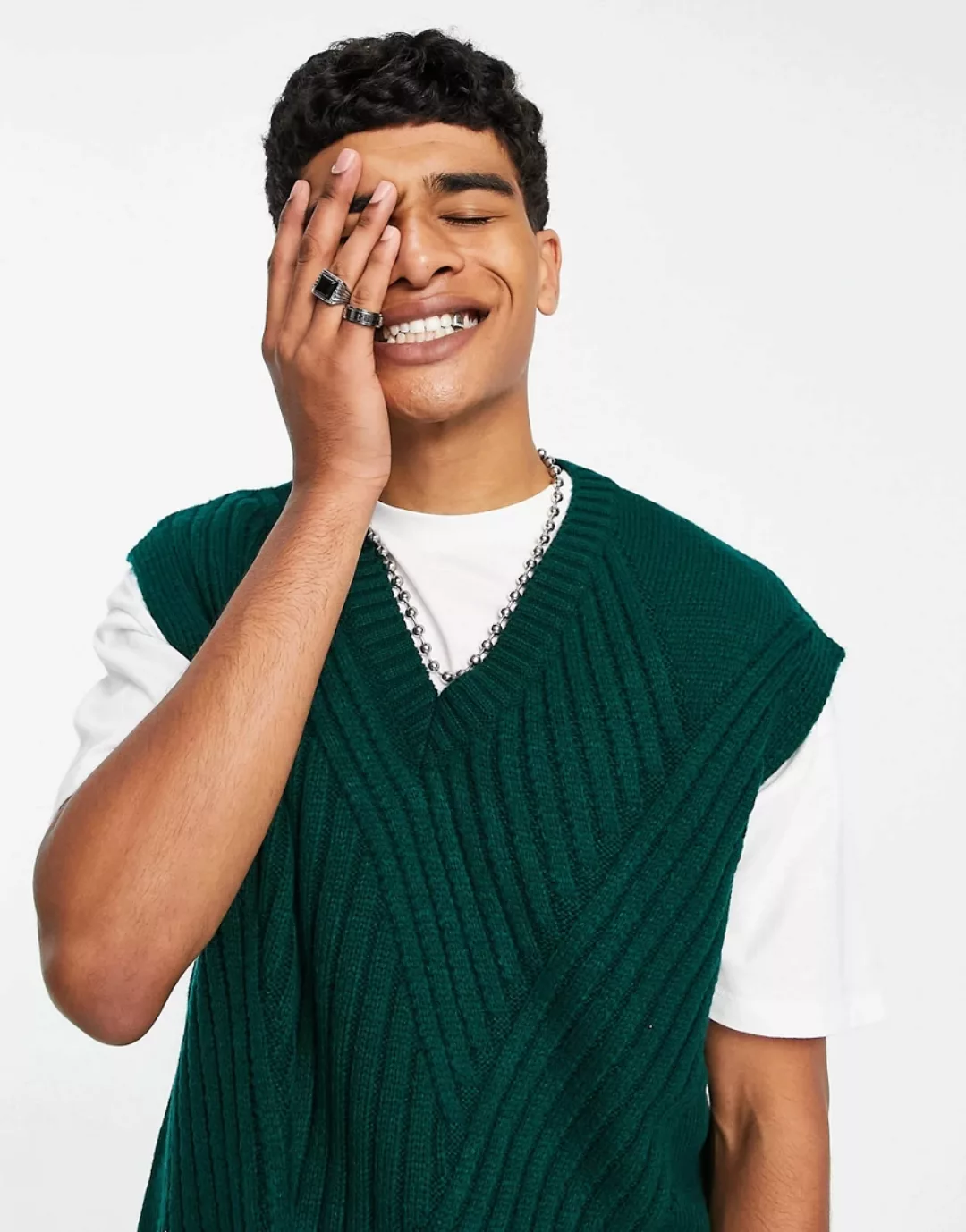 ASOS DESIGN – Ärmelloser Pullover mit Laufmaschen-Design in Grün günstig online kaufen