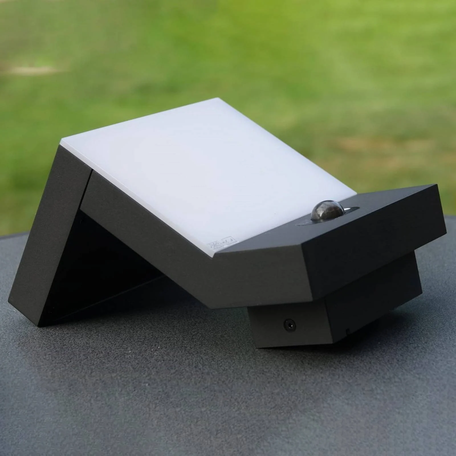 DOTLUX FLASHwall LED-Solar-Außenwandleuchte Sensor günstig online kaufen