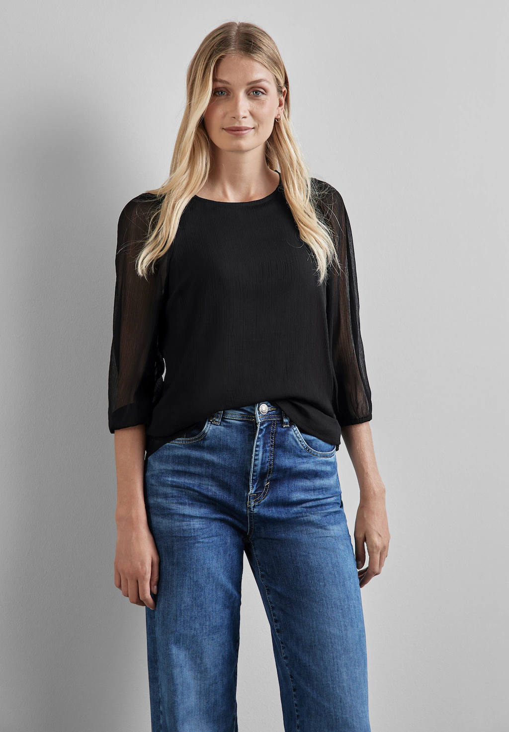 STREET ONE Chiffonbluse, Rundhalsausschnitt günstig online kaufen