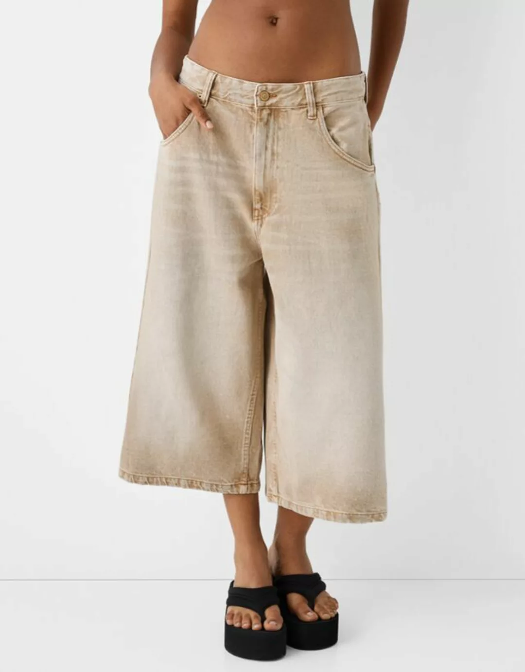 Bershka Jort-Bermudas Aus Denim Im Superbaggy-Fit Damen 44 Rohweiß günstig online kaufen