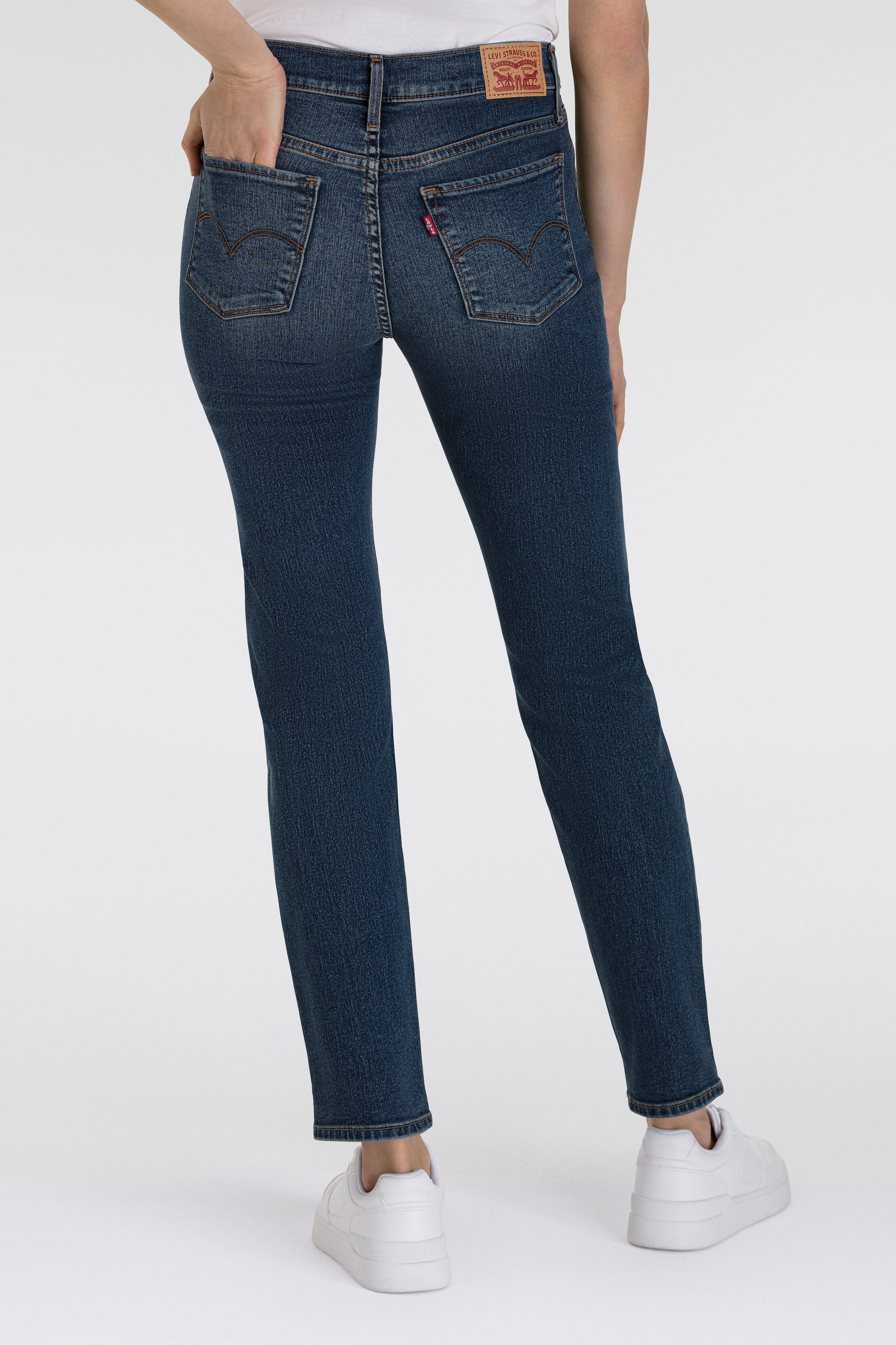 Levis Röhrenjeans "312 Shaping Slim", Schmale Shaping Slim Form günstig online kaufen