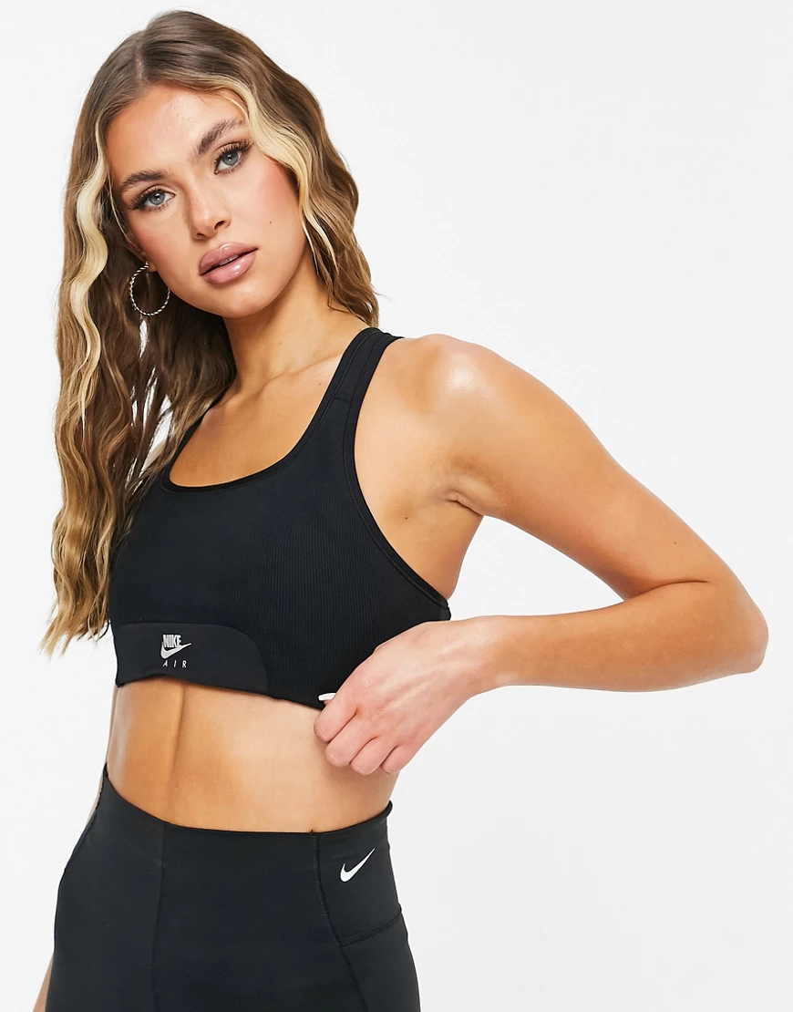 Nike Training – Air – Sport-BH mit mittlerer Stützfunktion und Swoosh-Logo günstig online kaufen