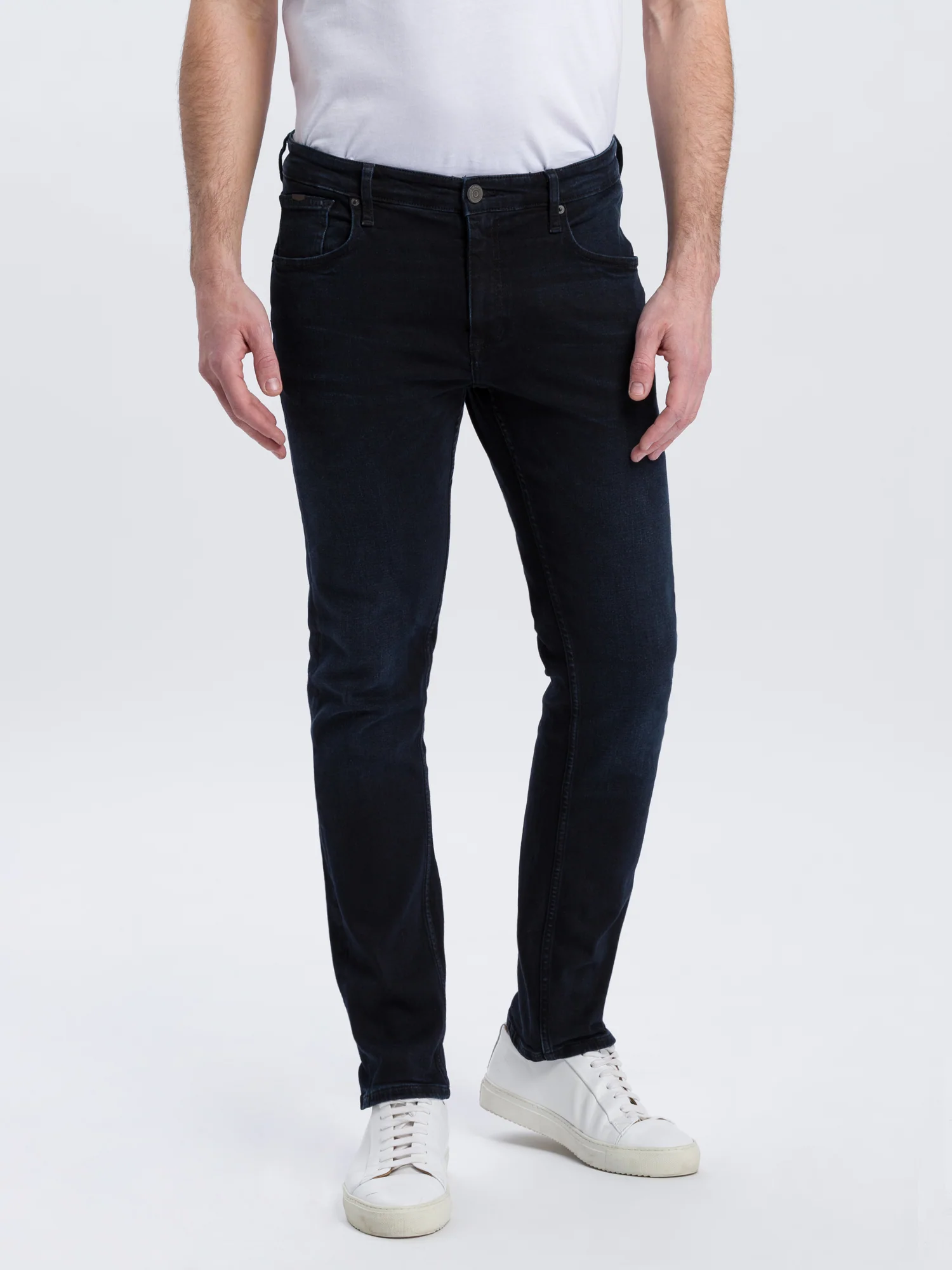Cross Jeans Herren Jeans Damien - Slim Fit - Blau - Blue Black günstig online kaufen