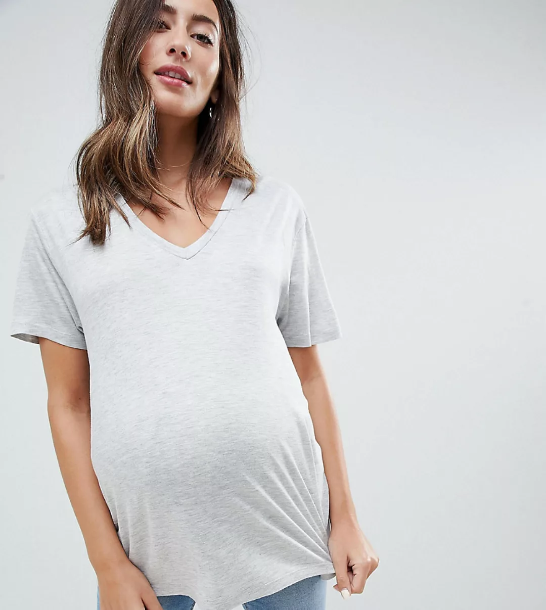 ASOS DESIGN Maternity – Still-T-Shirt mit V-Ausschnitt in Kalkgrau günstig online kaufen