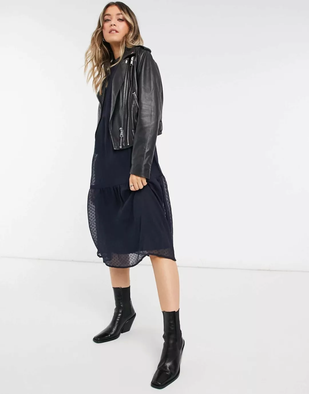 Vero Moda – Midi-Hängerkleid in Marineblau günstig online kaufen