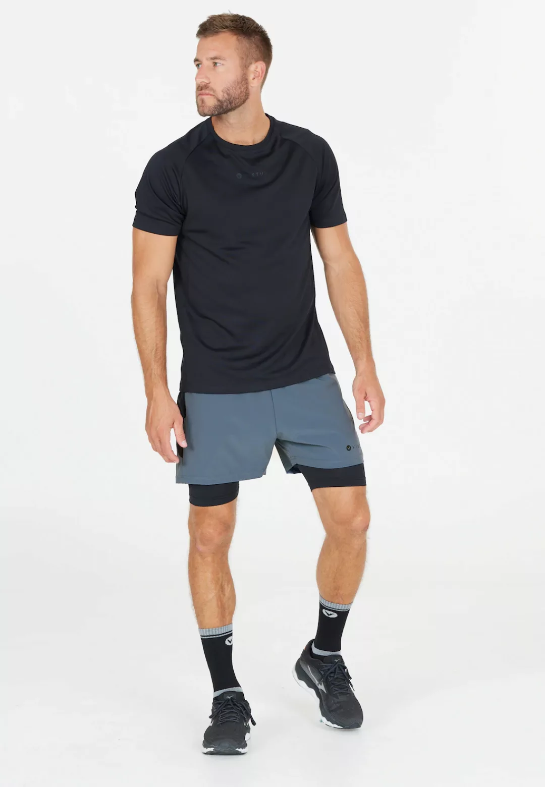 Virtus Shorts "Dylan", aus atmungsaktivem 4-Wege-Stretch günstig online kaufen