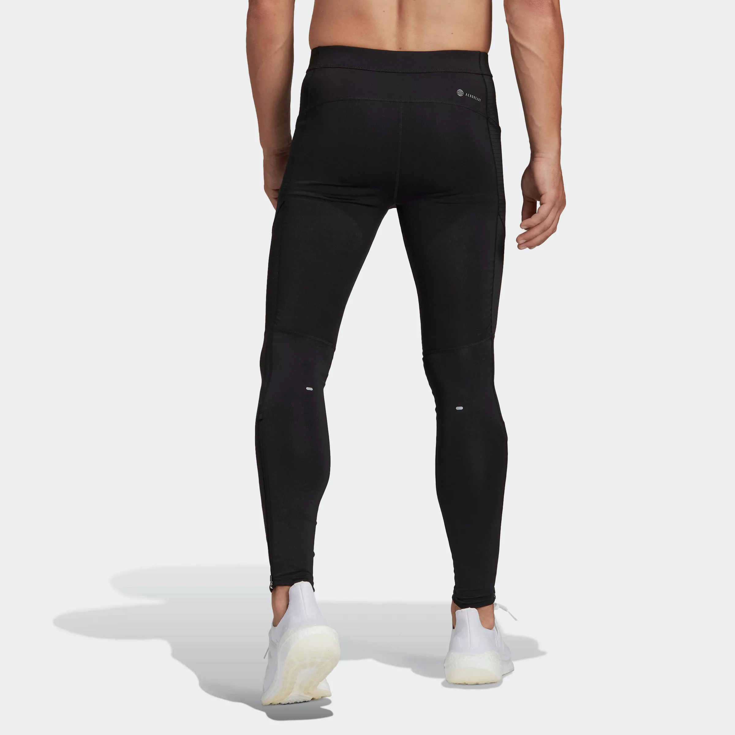 Own The Run Tight günstig online kaufen