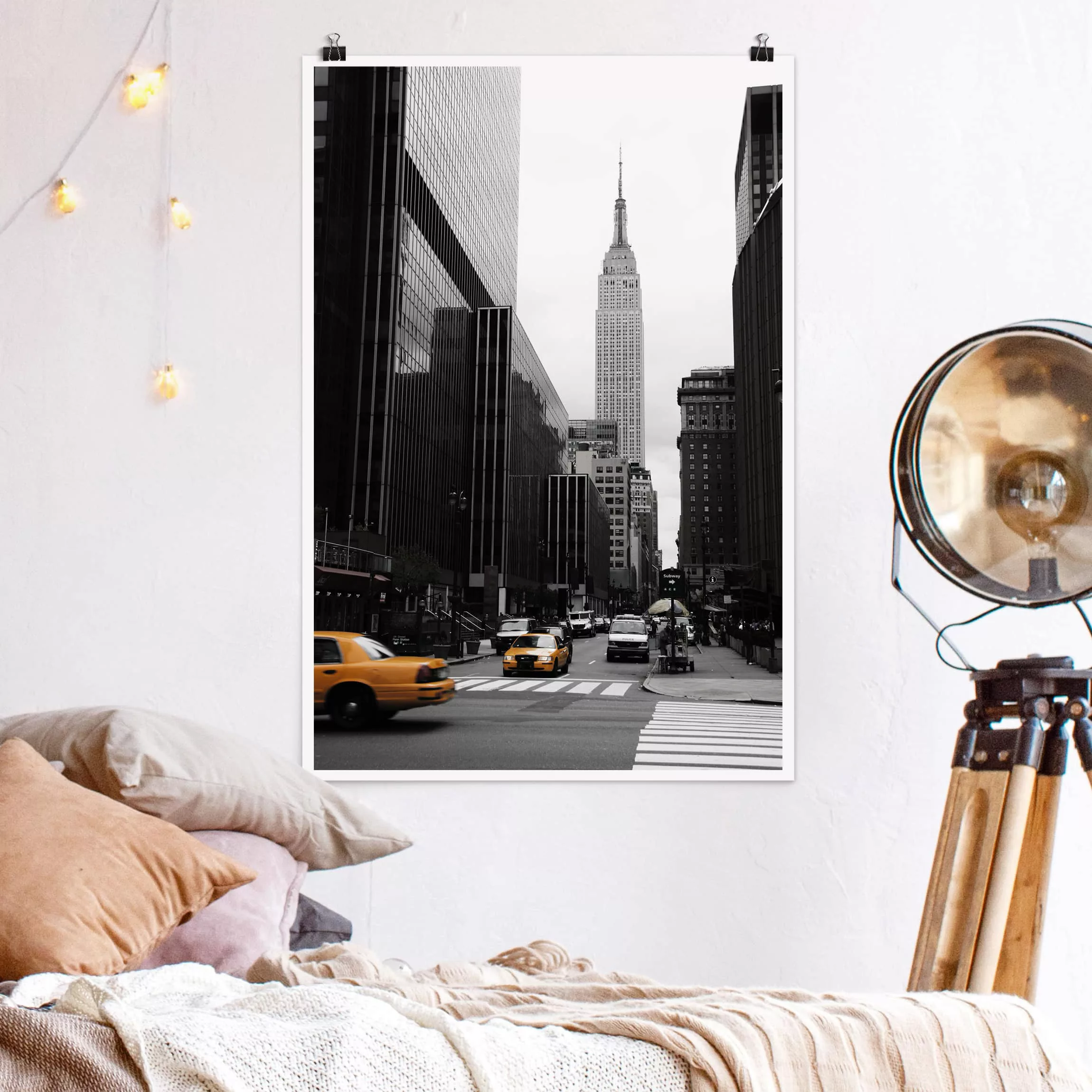 Poster Architektur & Skyline - Hochformat Empire State Building günstig online kaufen