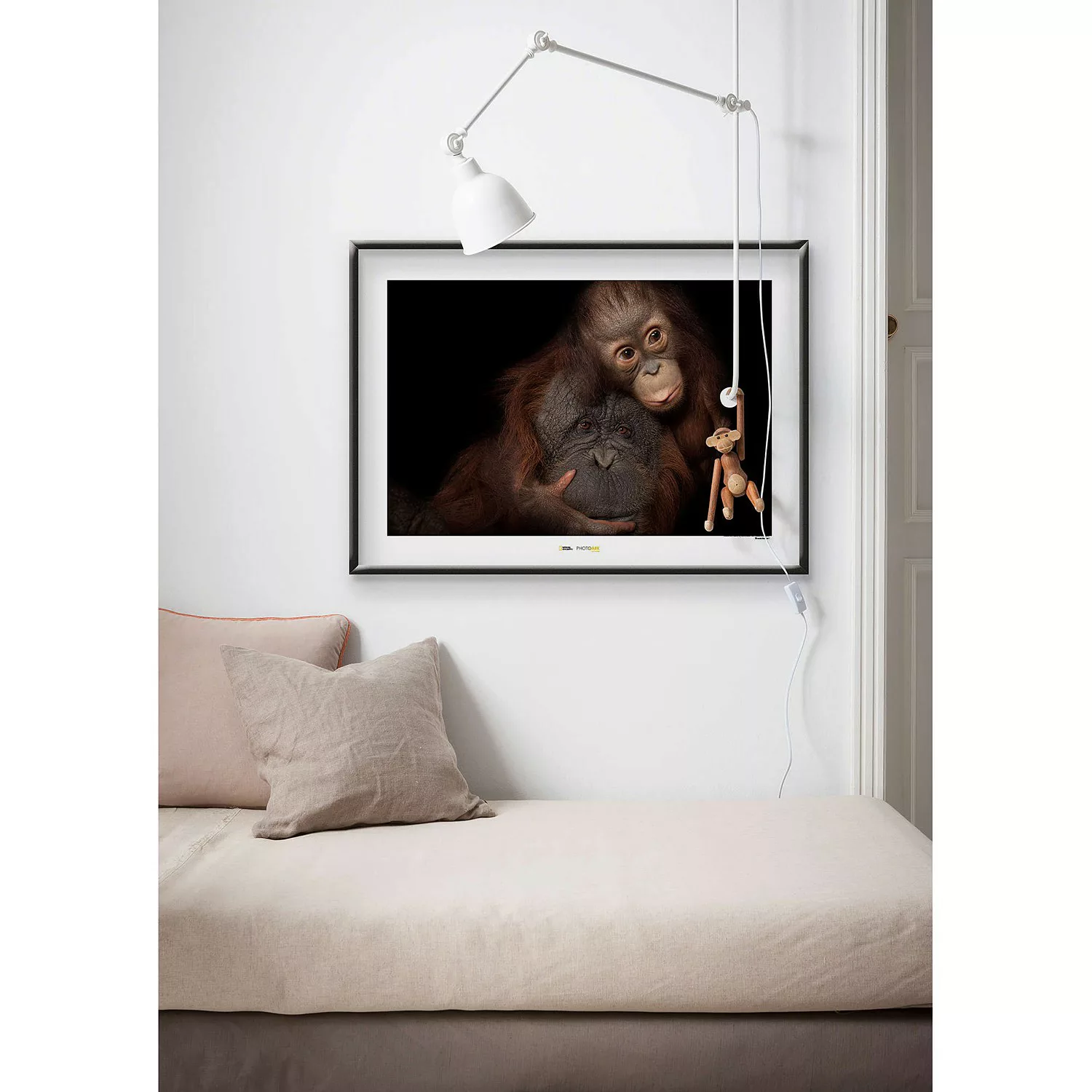 KOMAR Wandbild - Bornean Orangutan - Größe: 70 x 50 cm mehrfarbig Gr. one s günstig online kaufen