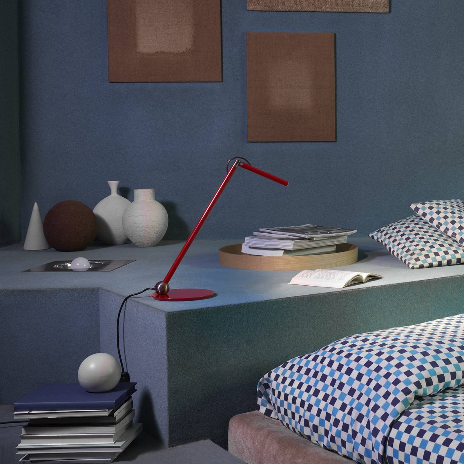 Oluce LED-Tischleuchte Calamaio, rot, Metall, Höhe 37 cm günstig online kaufen