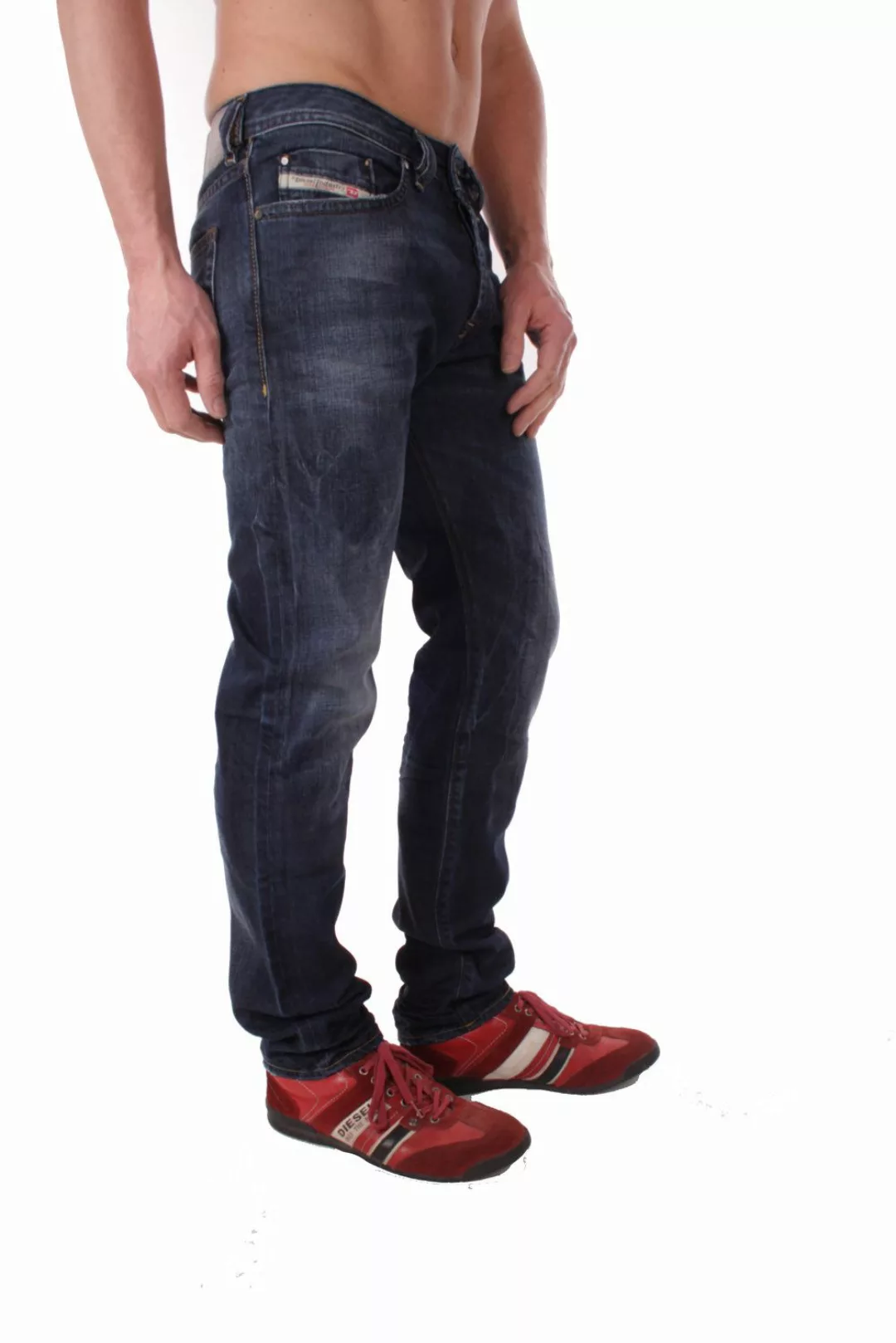 Diesel Tapered-fit-Jeans Diesel Buster 0831Q Herren günstig online kaufen