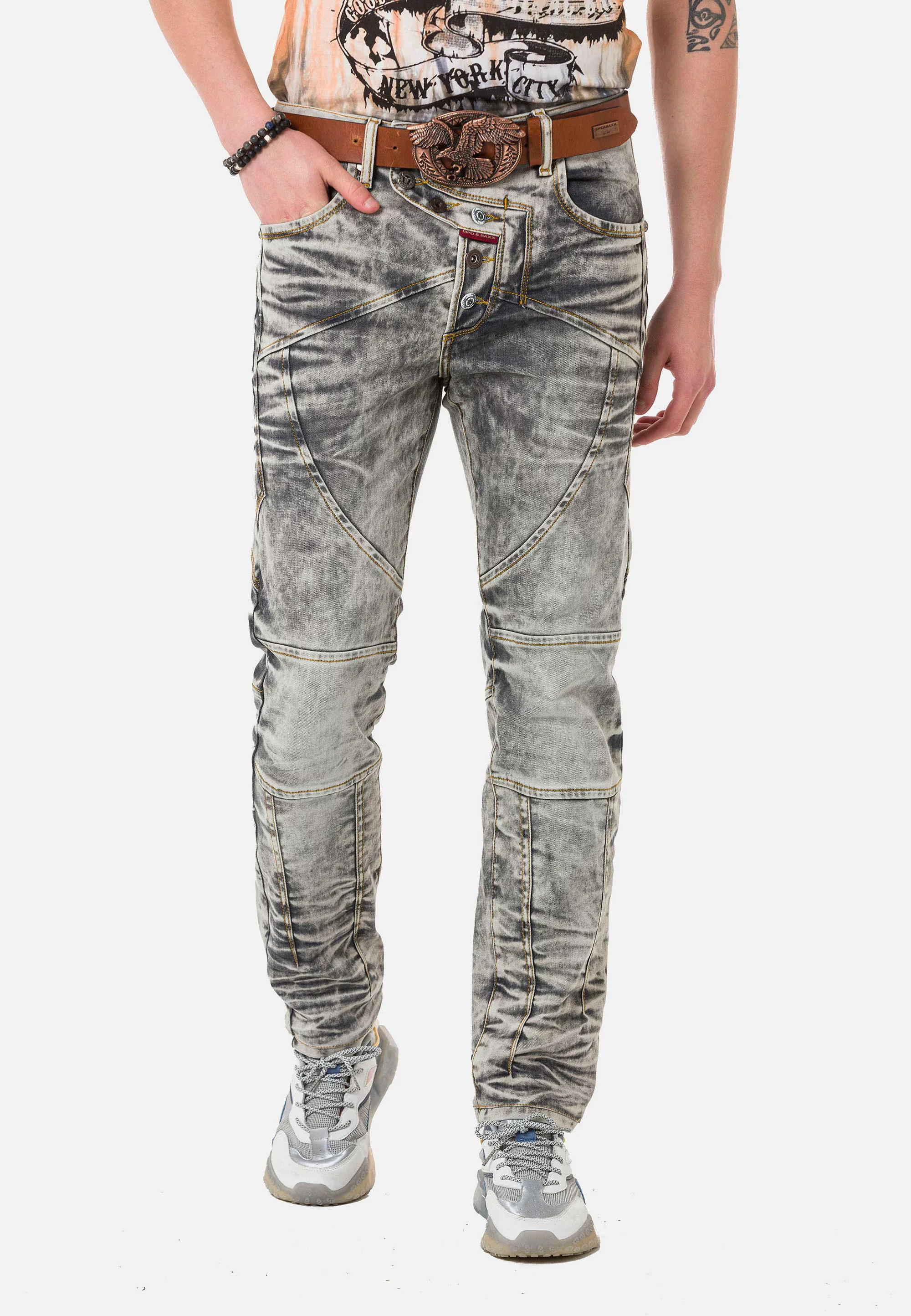 Cipo & Baxx Straight-Jeans, mit breiten Ziernähten günstig online kaufen