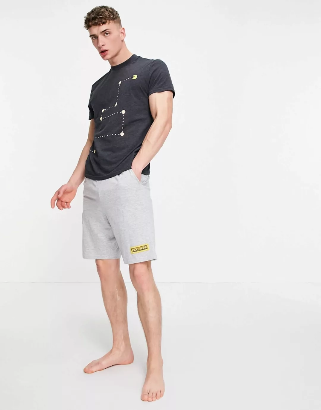 ASOS DESIGN – Lounge-Pyjama mit T-Shirt und Shorts in Acid-Waschung mit Pac günstig online kaufen