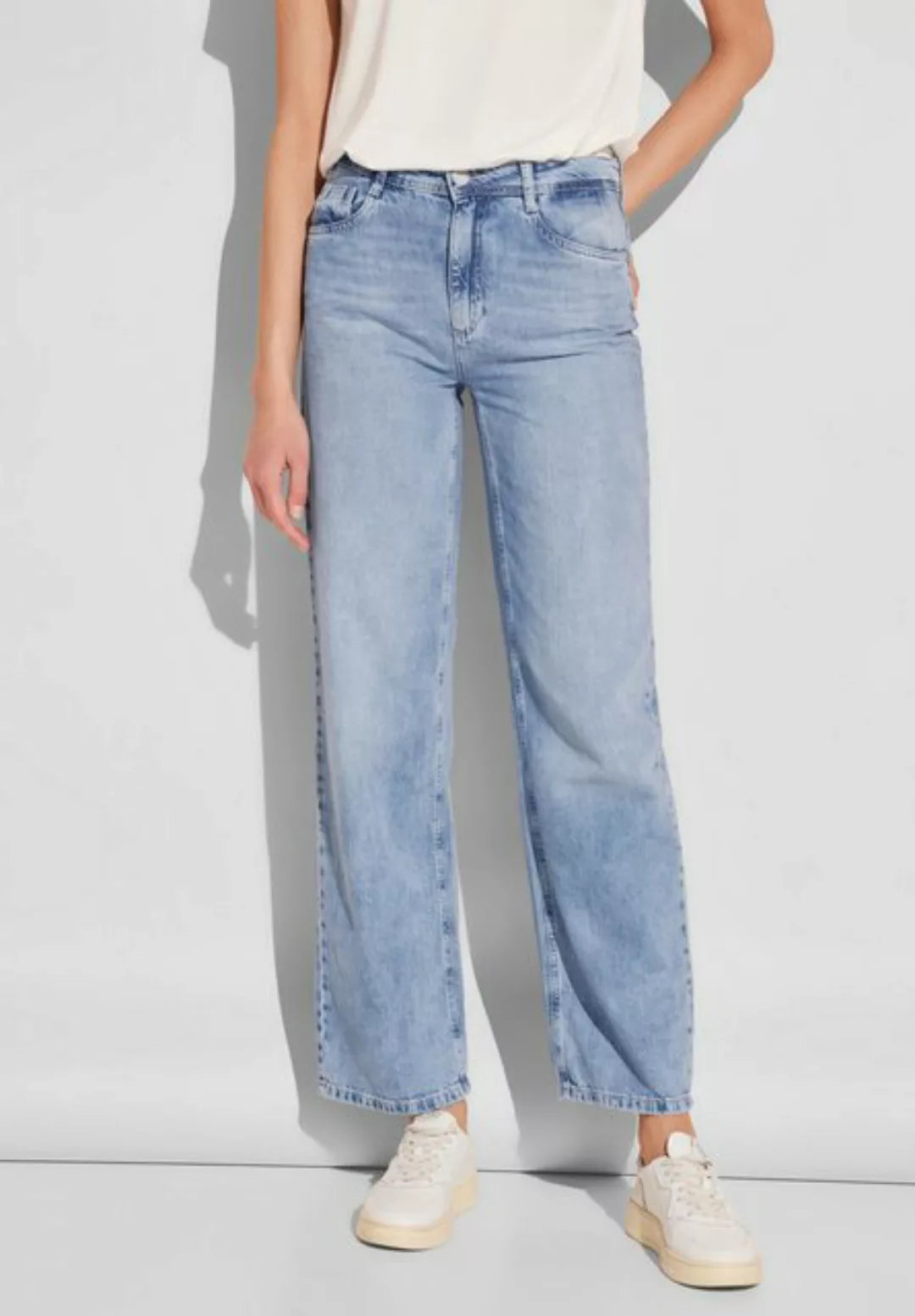 STREET ONE High-waist-Jeans in hellblauer Waschung günstig online kaufen