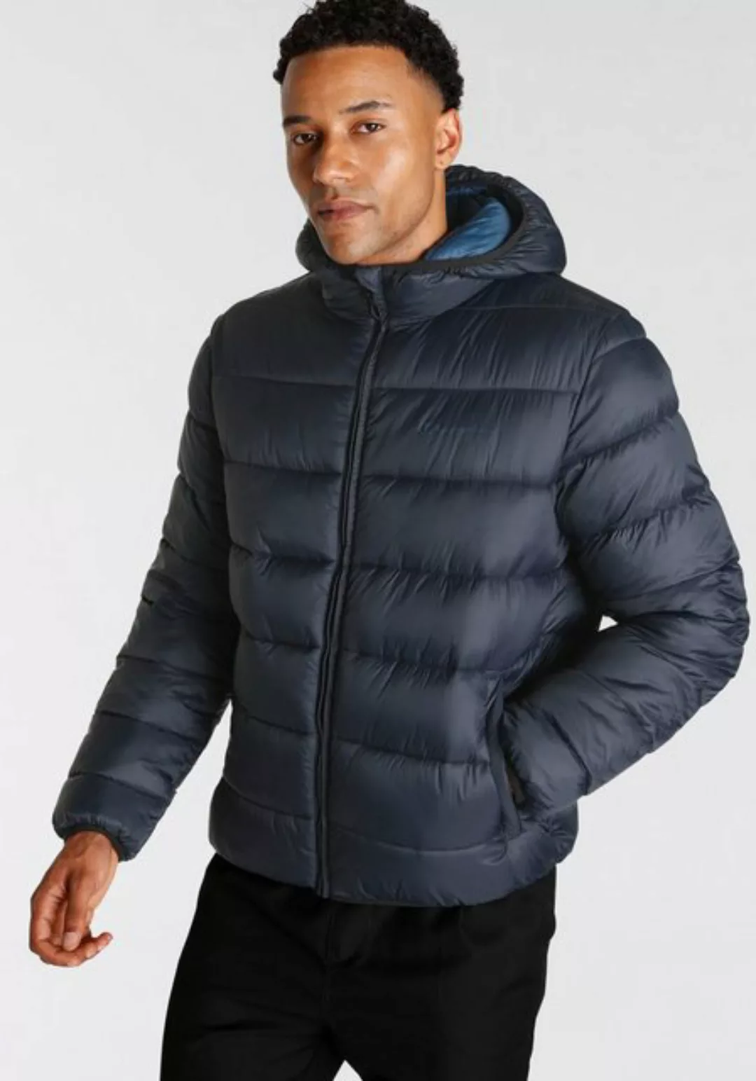 Champion Steppjacke Outdoor Light Hooded Jacket günstig online kaufen