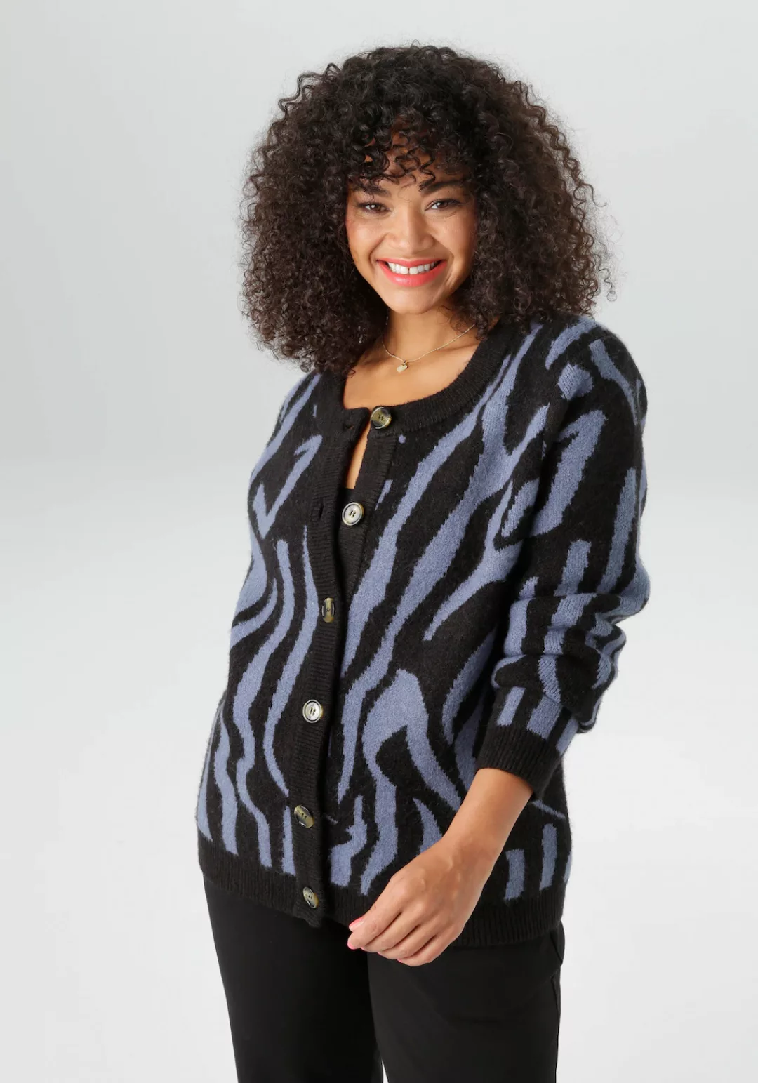 Aniston PLUS Strickjacke, mit auffälligen Strickmuster - NEUE KOLLEKTION günstig online kaufen