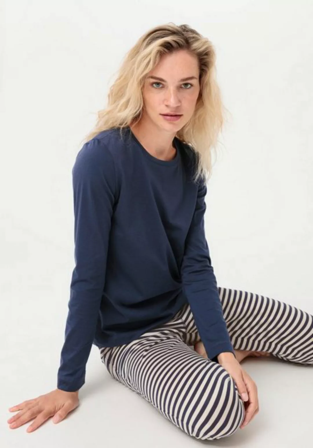 Hessnatur Pyjamaoberteil Langarm Regular aus reiner Bio-Baumwolle günstig online kaufen