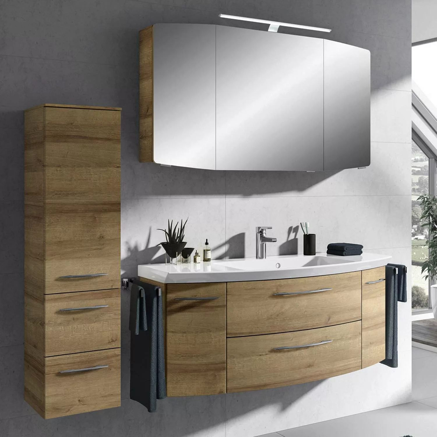 Badmöbel Set mit LED-Spiegelschrank, 121cm Waschtisch und Midischrank CERVI günstig online kaufen