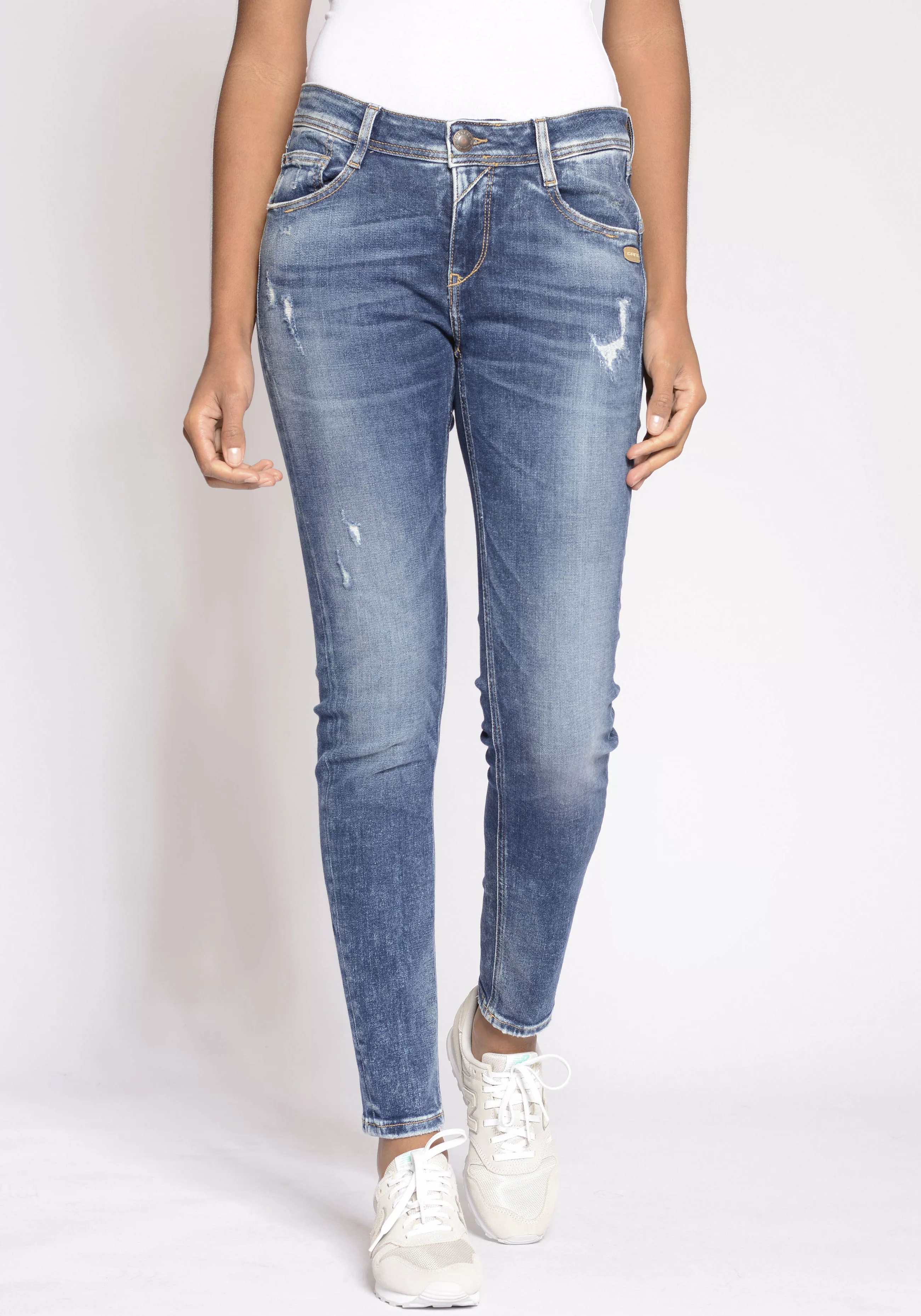 GANG Relax-fit-Jeans "94AMELIE", mit doppelter Passe und tief sitzenden Tas günstig online kaufen