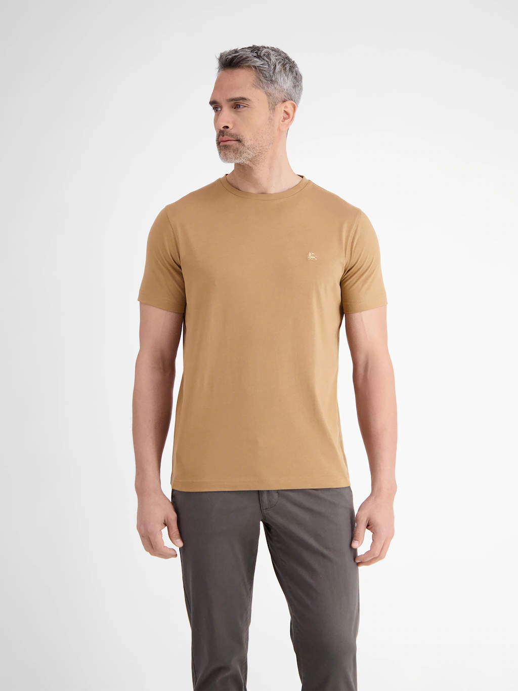 LERROS T-Shirt "LERROS Basic T-Shirt mit Logostitck, unifarben" günstig online kaufen