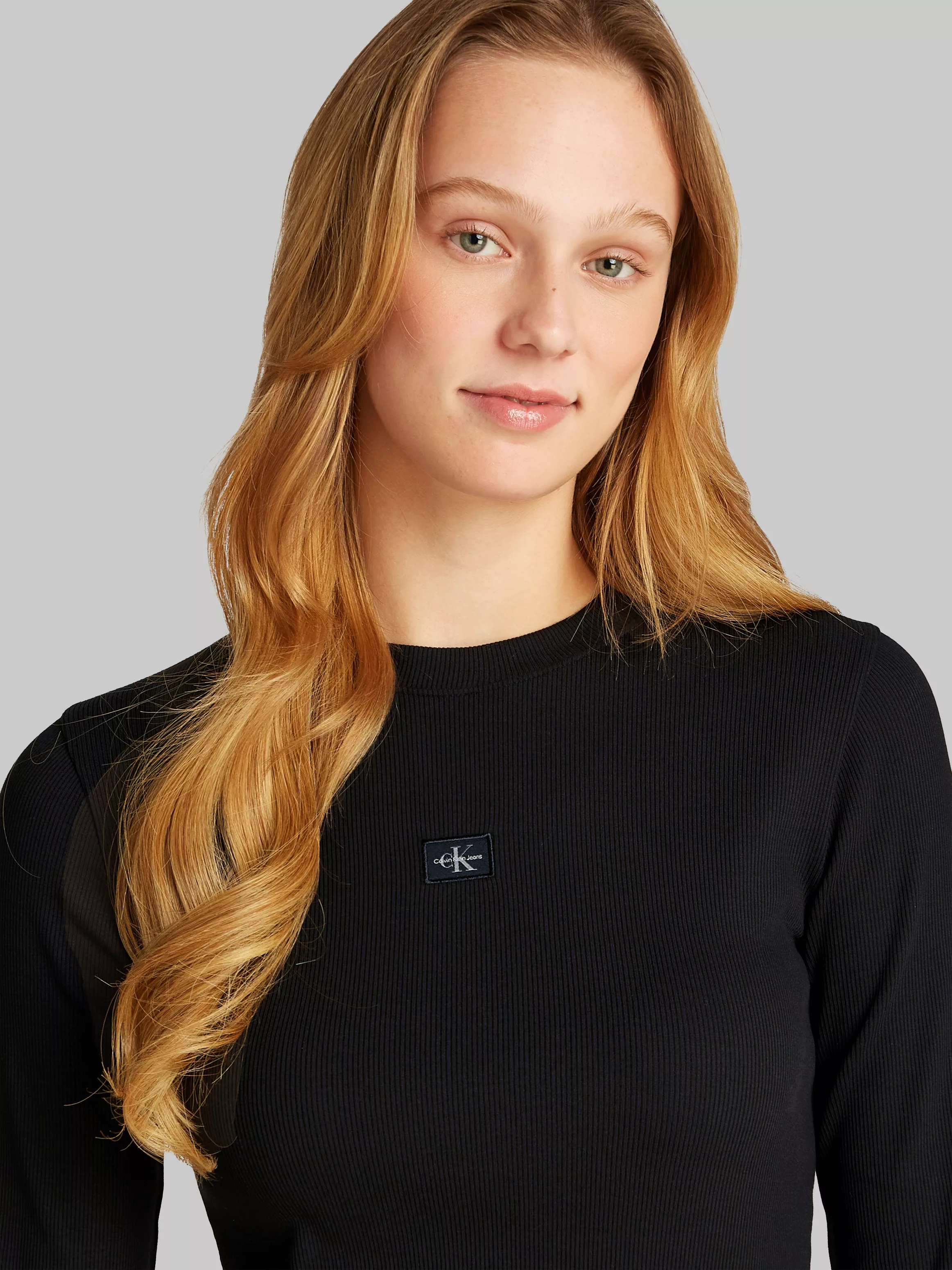 Calvin Klein Jeans Longtop "WOVEN LABEL RIB LS TOP", mit Logodruck günstig online kaufen