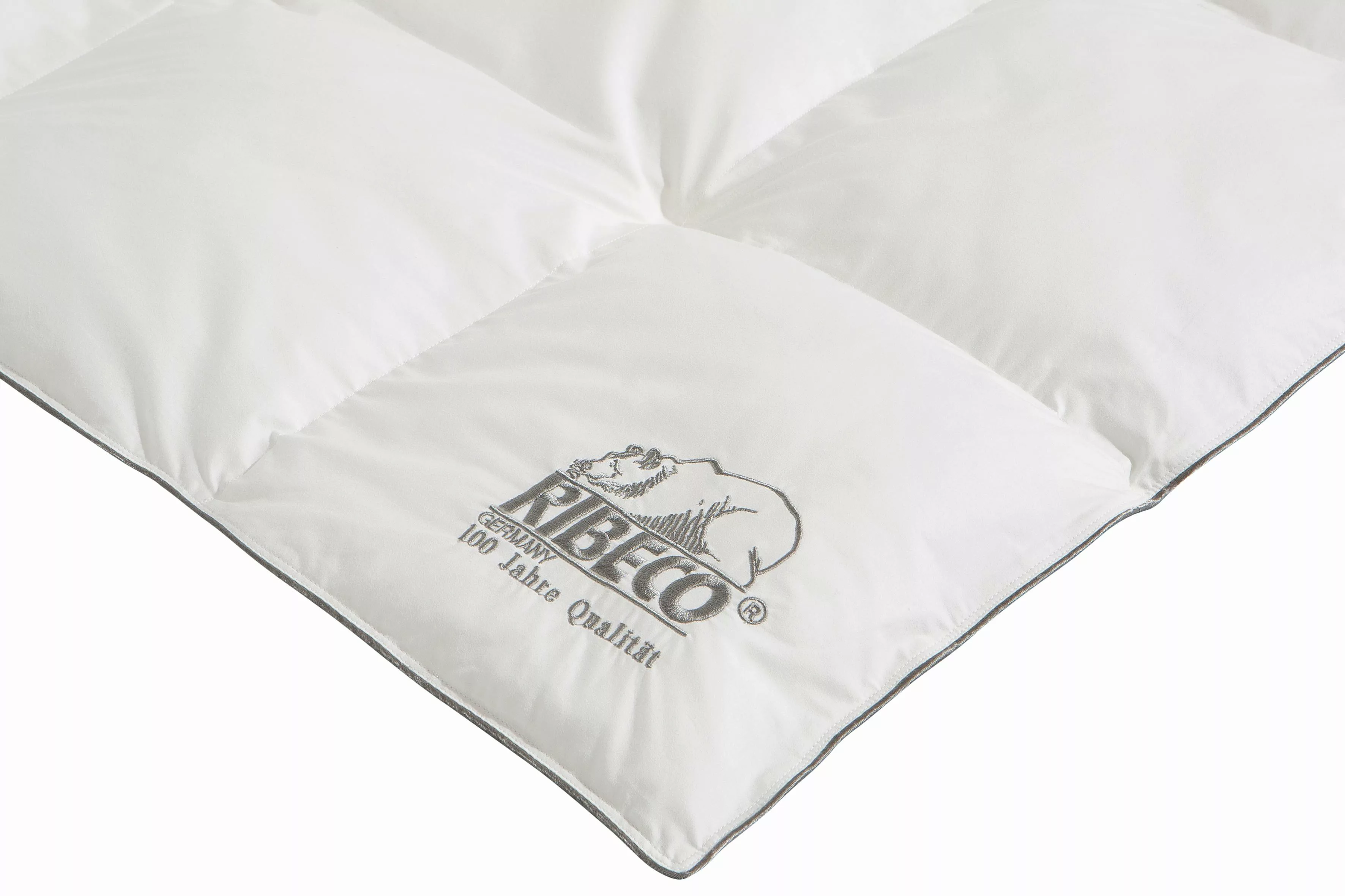 RIBECO Bettdecke + Kopfkissen »Marie«, (Spar-Set), Mit einer hochbauschigen günstig online kaufen
