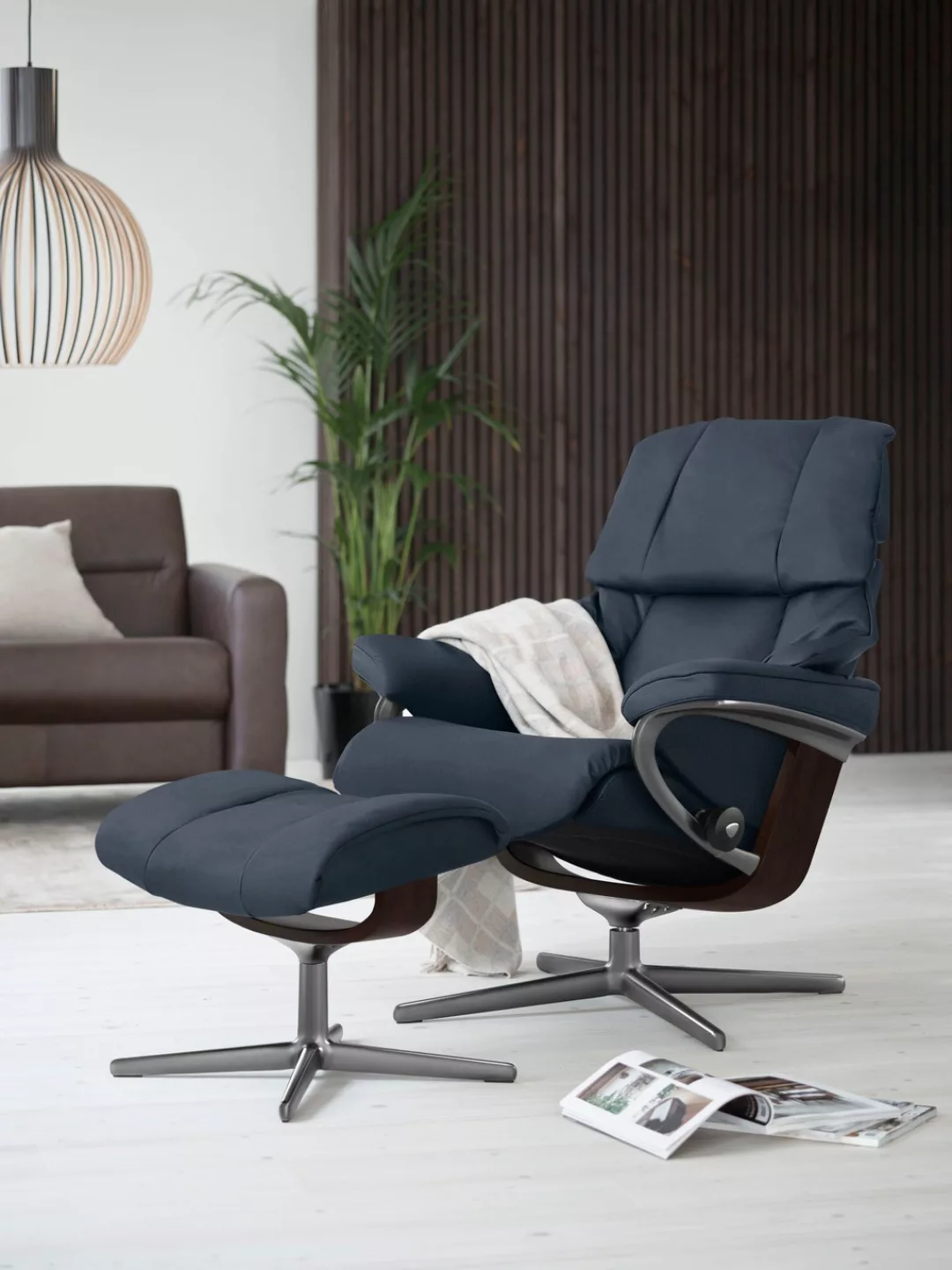 Stressless Relaxsessel "Reno", mit Cross Base, Größe S, M & L, Holzakzent B günstig online kaufen