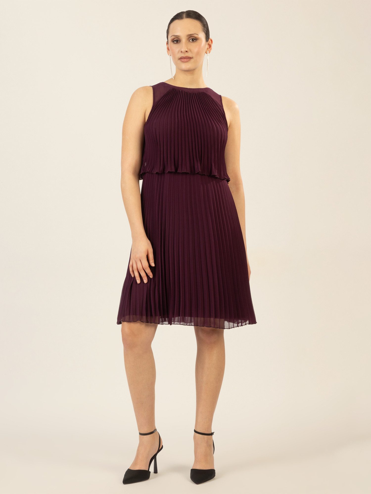 Apart Cocktailkleid mit rundem Ausschnitt und günstig online kaufen