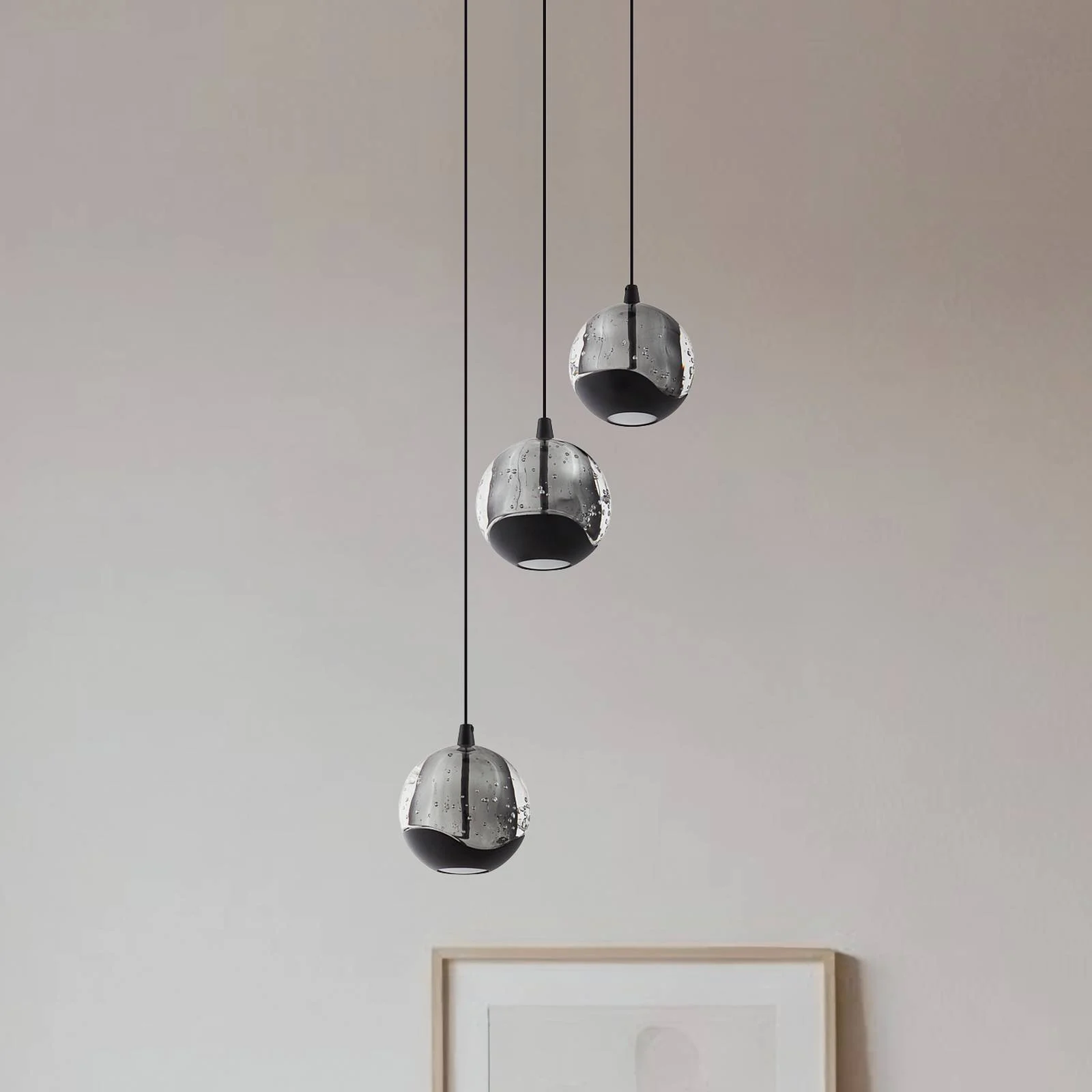 Lucande LED-Pendellampe Hayley, schwarz, 3-flg., Glas günstig online kaufen