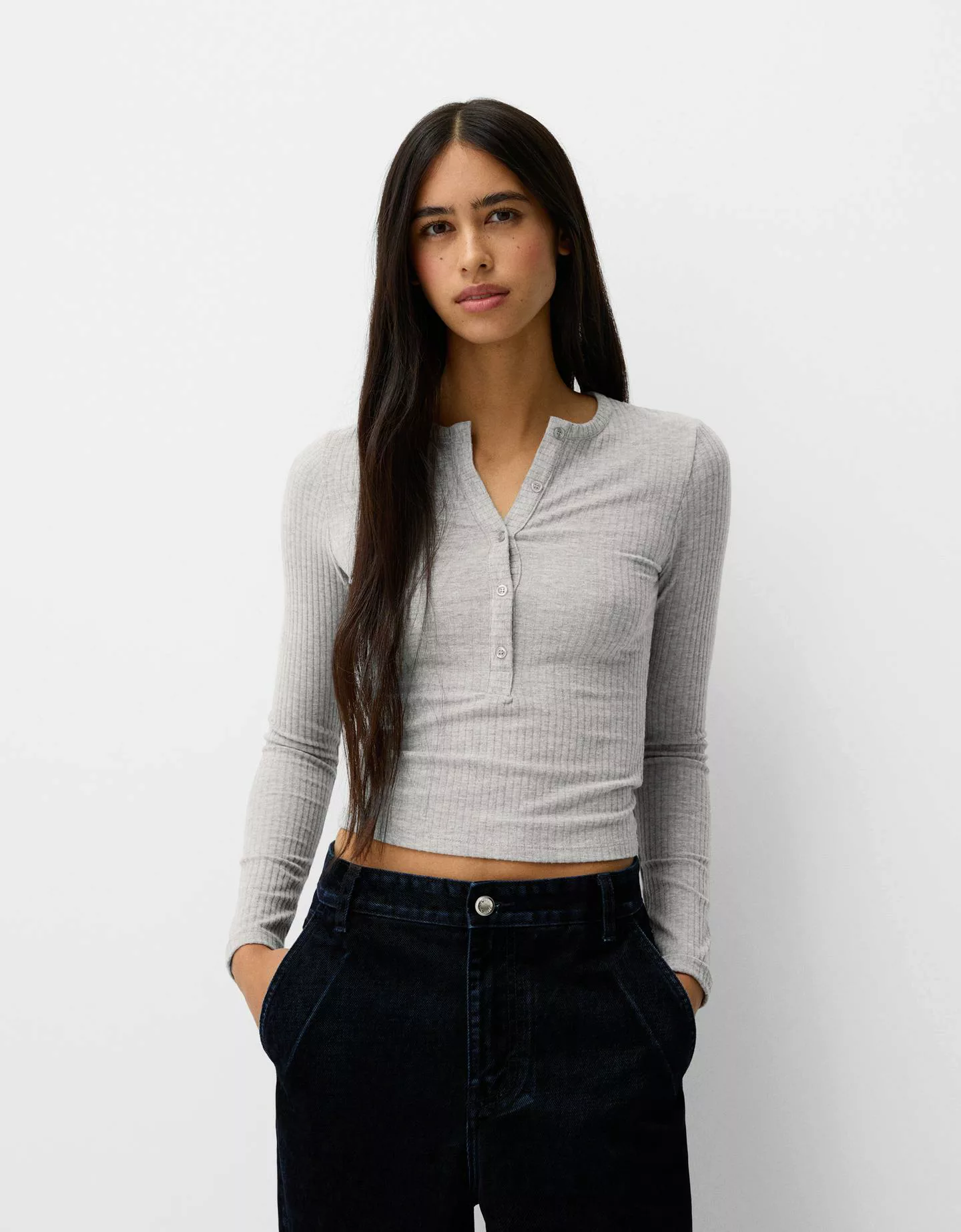 Bershka Pullover Mit Rippmuster Und Knöpfen Damen Xs Grau günstig online kaufen