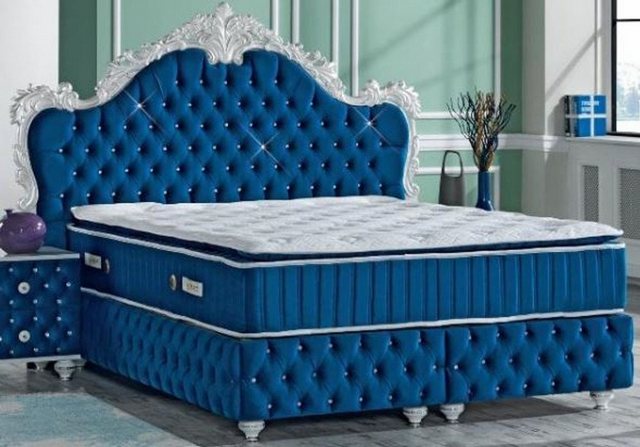 Casa Padrino Bett Doppelbett Royalblau / Weiß - Prunkvolles Samt Bett mit G günstig online kaufen