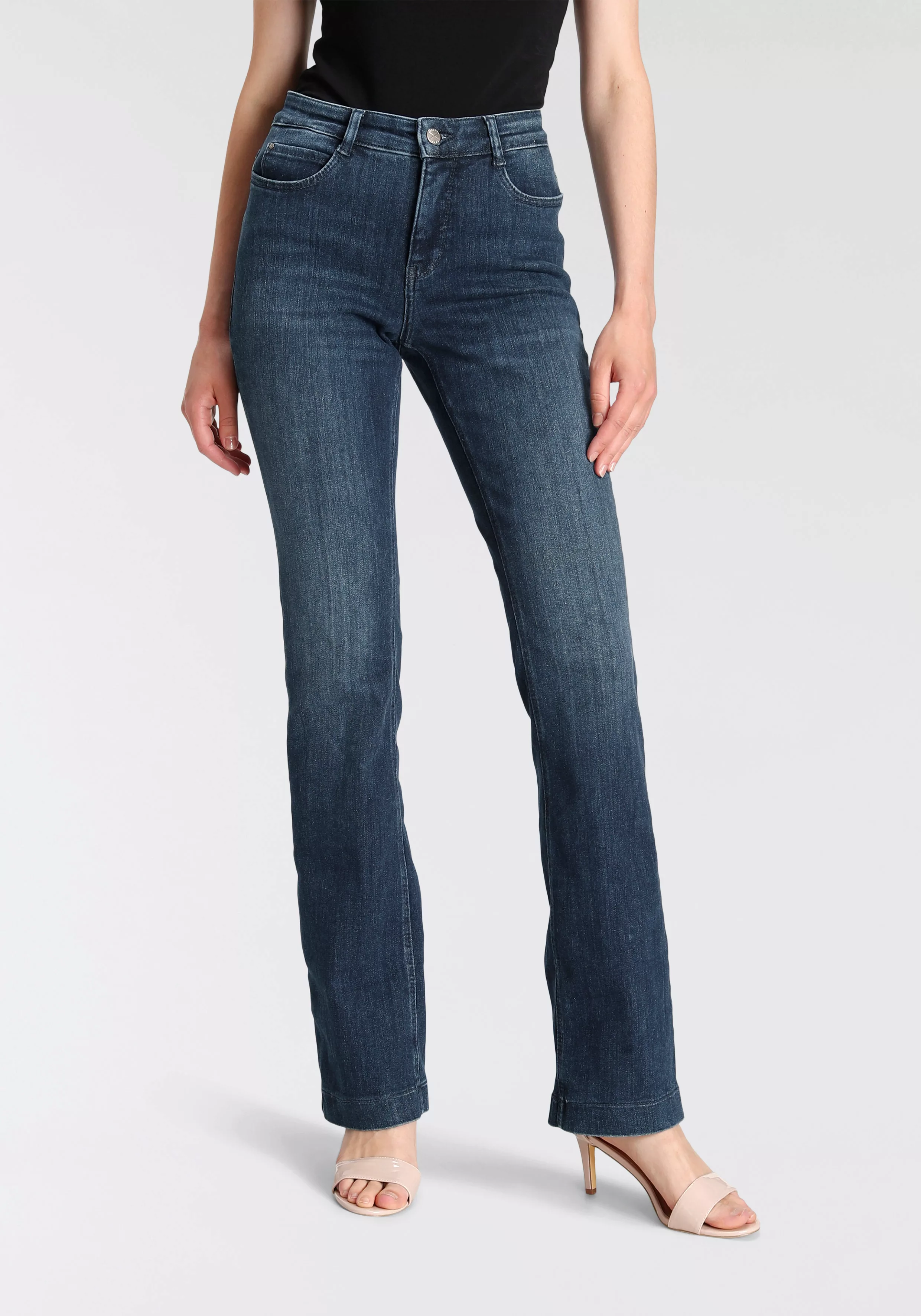 MAC Bootcut-Jeans Dream-Boot Gerade geschnitten mit leicht ausgestelltem Be günstig online kaufen