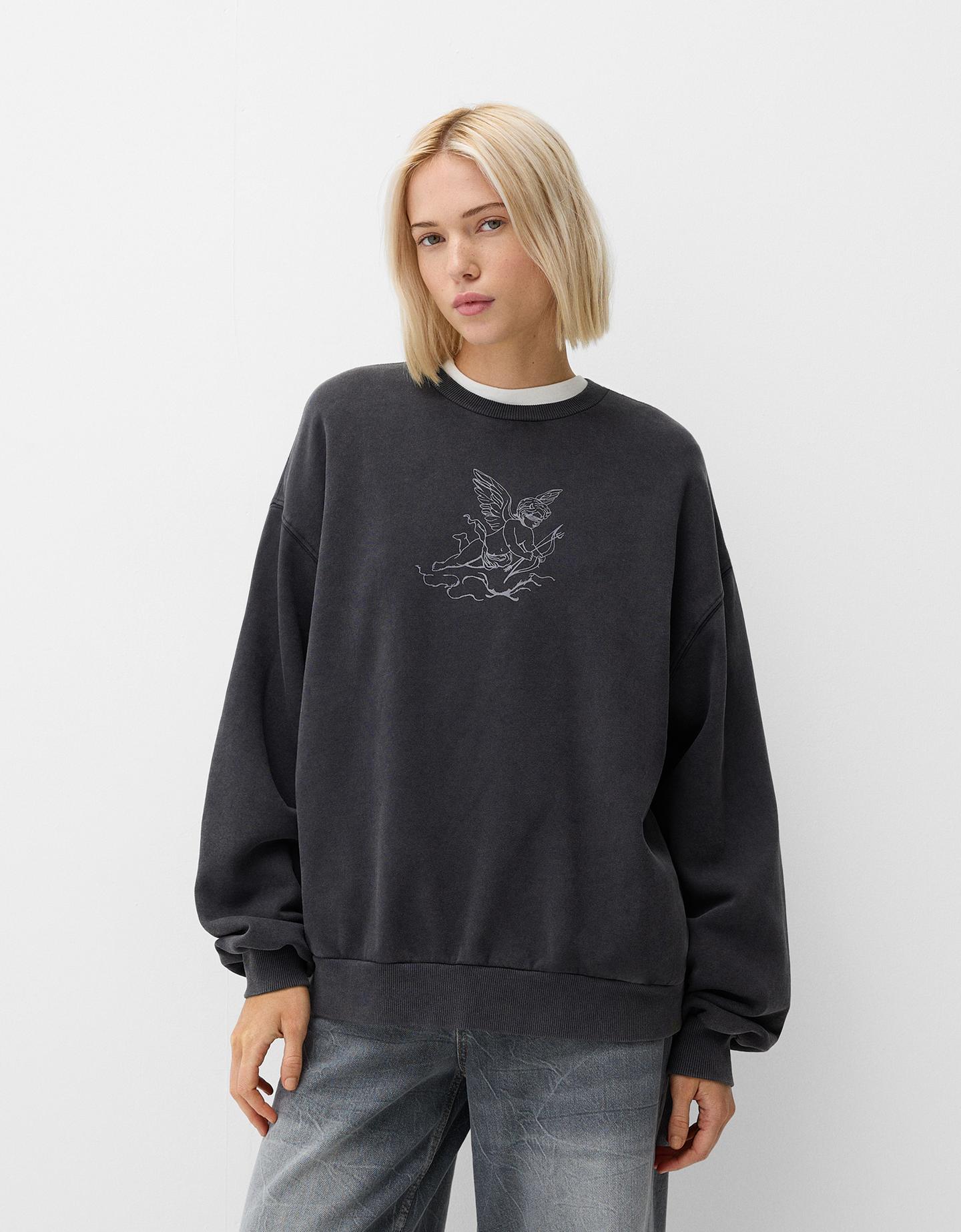 Bershka Sweatshirt Mit Print Und Stickerei Damen Xs Dunkelgrau günstig online kaufen