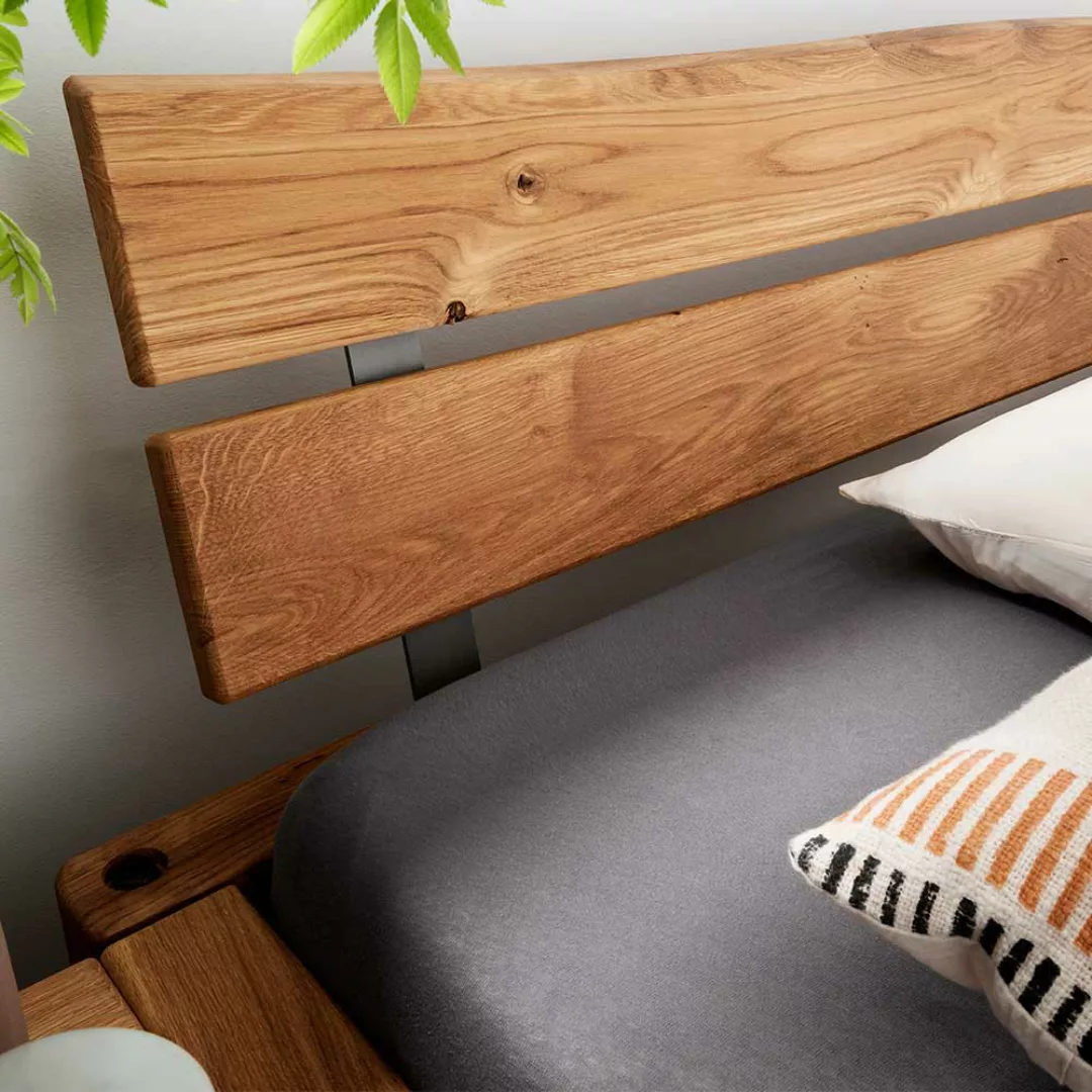 Doppelbett Massivholzbett in Wildeichefarben im Industry und Loft Stil günstig online kaufen